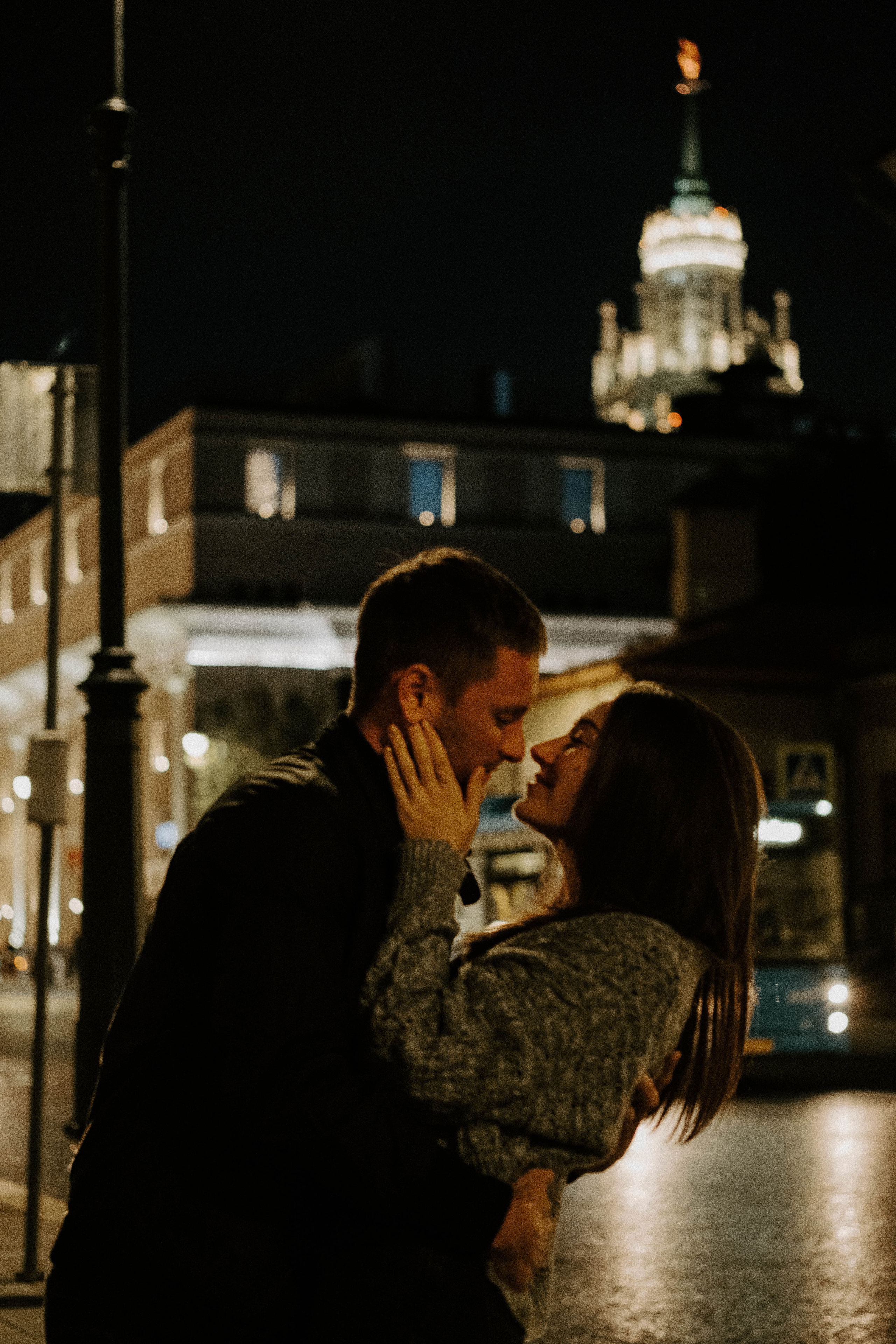 В огнях ночного города. Фотограф Елизавета Миронова