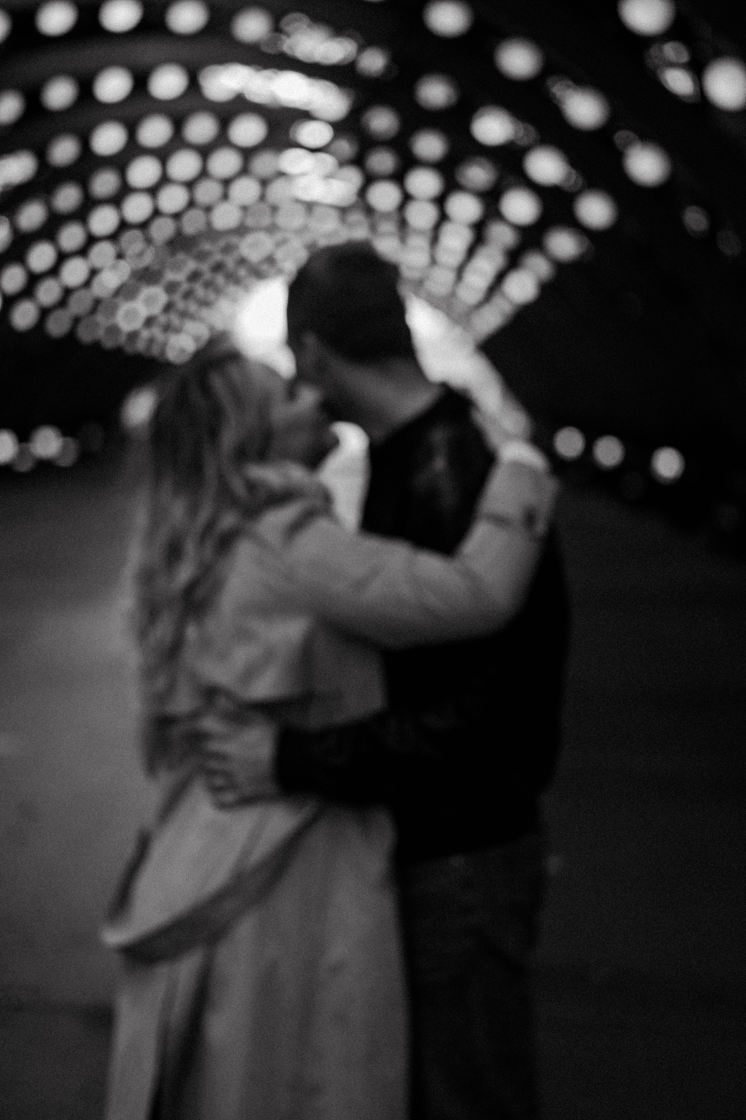 Танец под дождем. Фотограф Елизавета Миронова