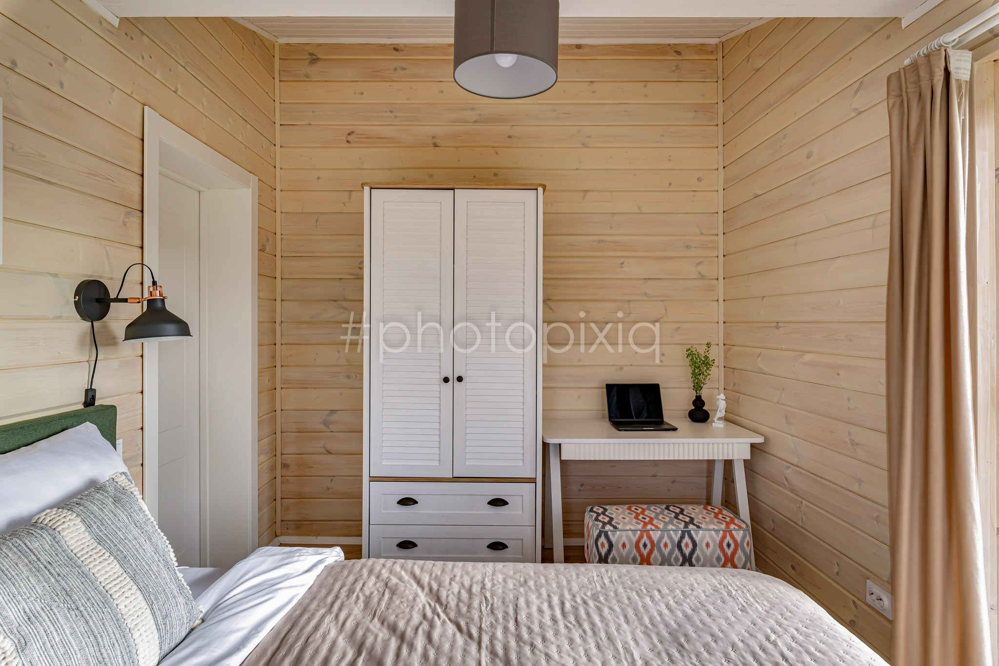 Съёмка загородного дома для аренды в ДПК Большие Всходы. Интерьерная съёмка и виртуальные туры — Интерьерный фотограф Кузнецов Сергей (photopixiq)