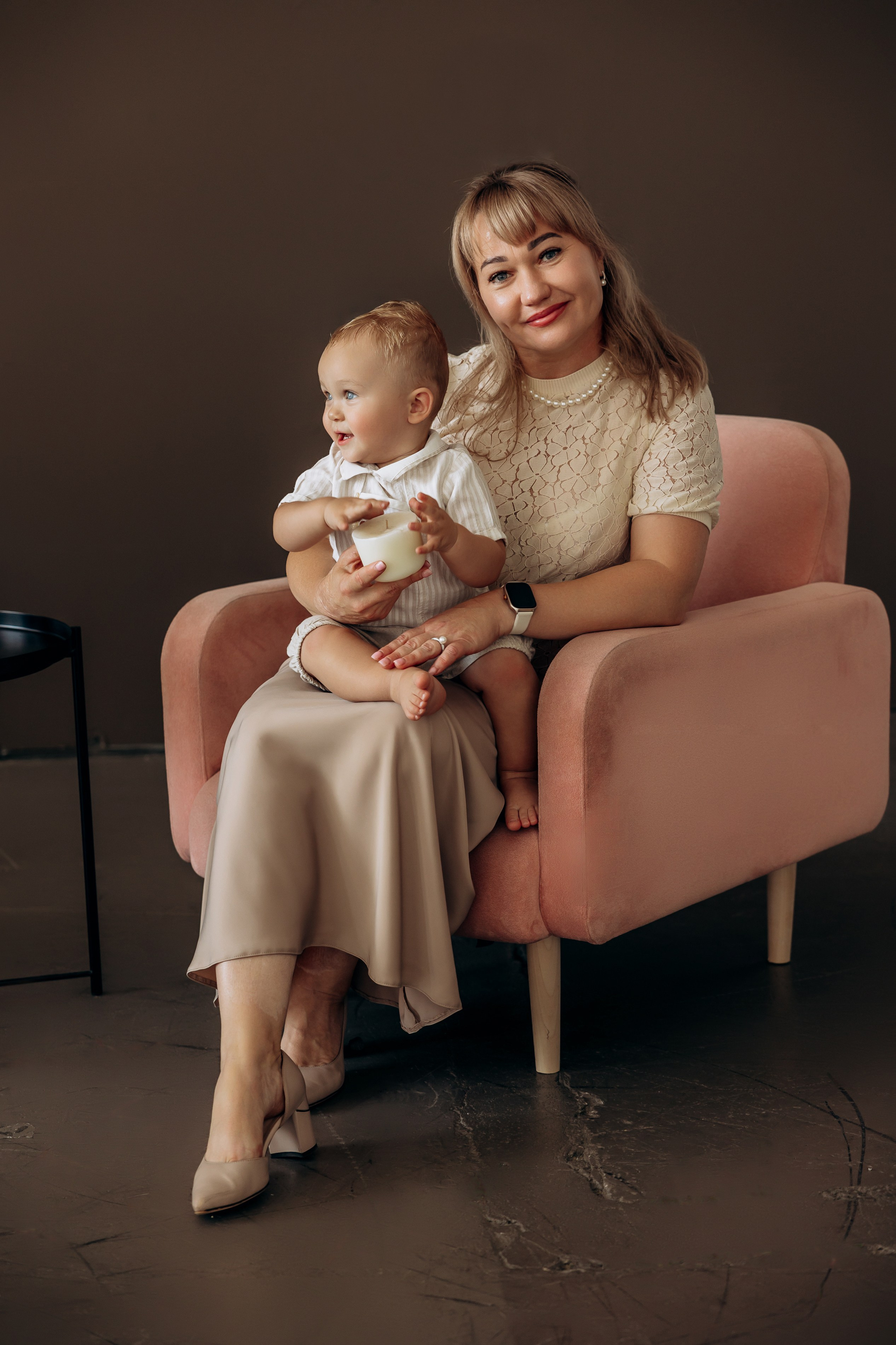 Анастасия и семья. Фотостудия Нюд. Фотограф в Калининграде свадебная фотография, репортажная, фотосессии