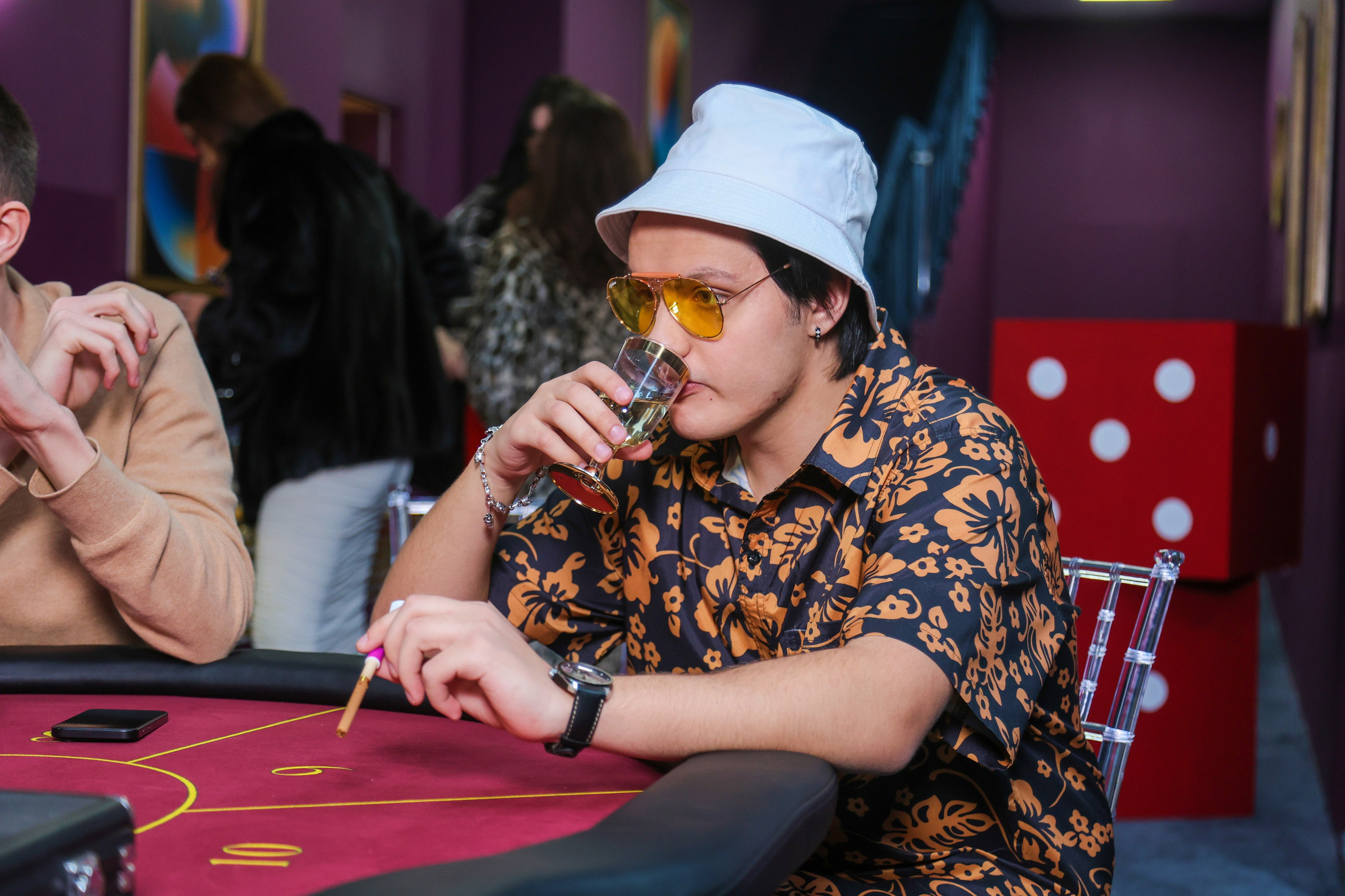 Вечеринка в стиле «Золотая молодежь». Akhmedov Team × Medoed Production — фото и видеопродакшен для мероприятий