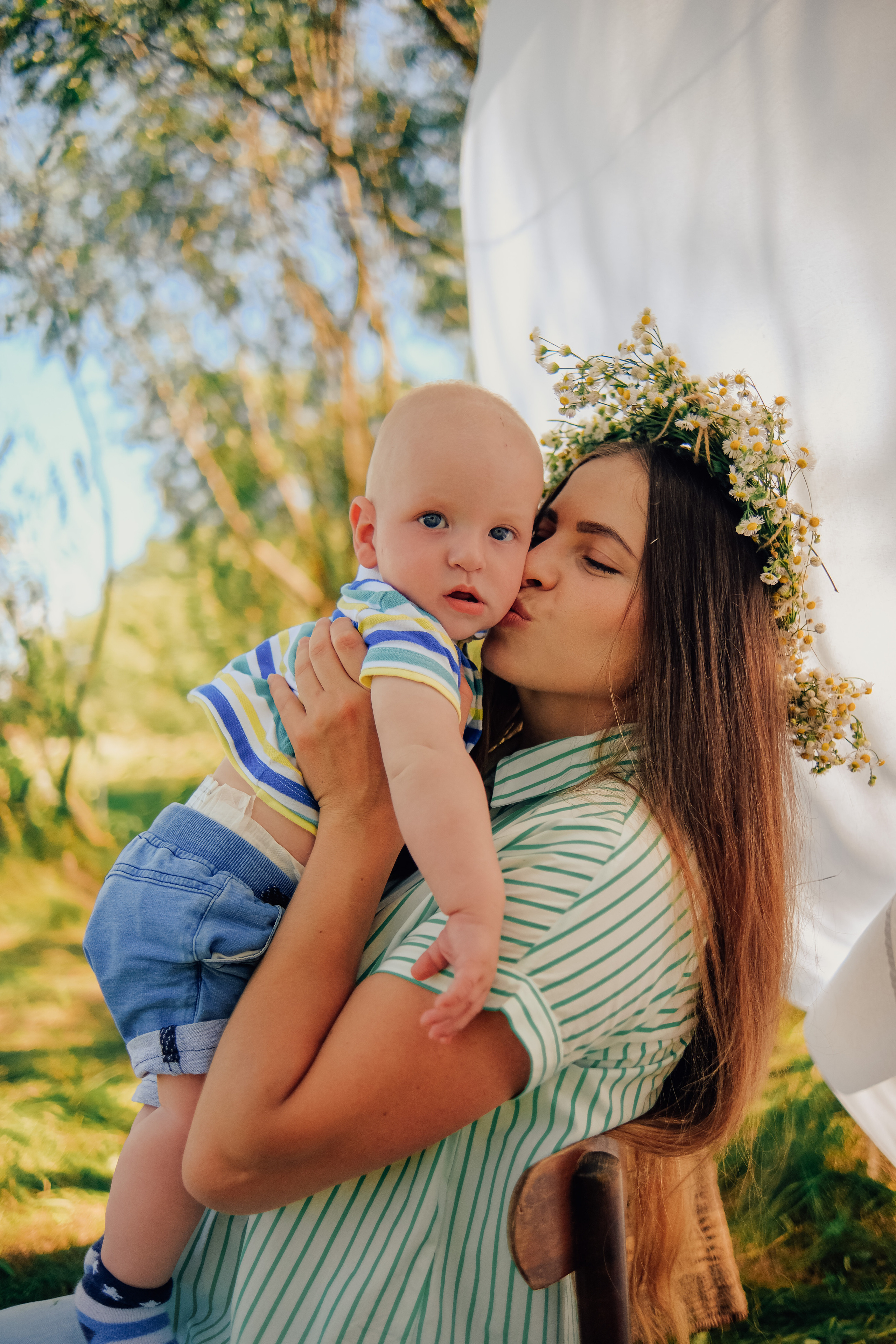 Алина с малышами. Nattie.ph