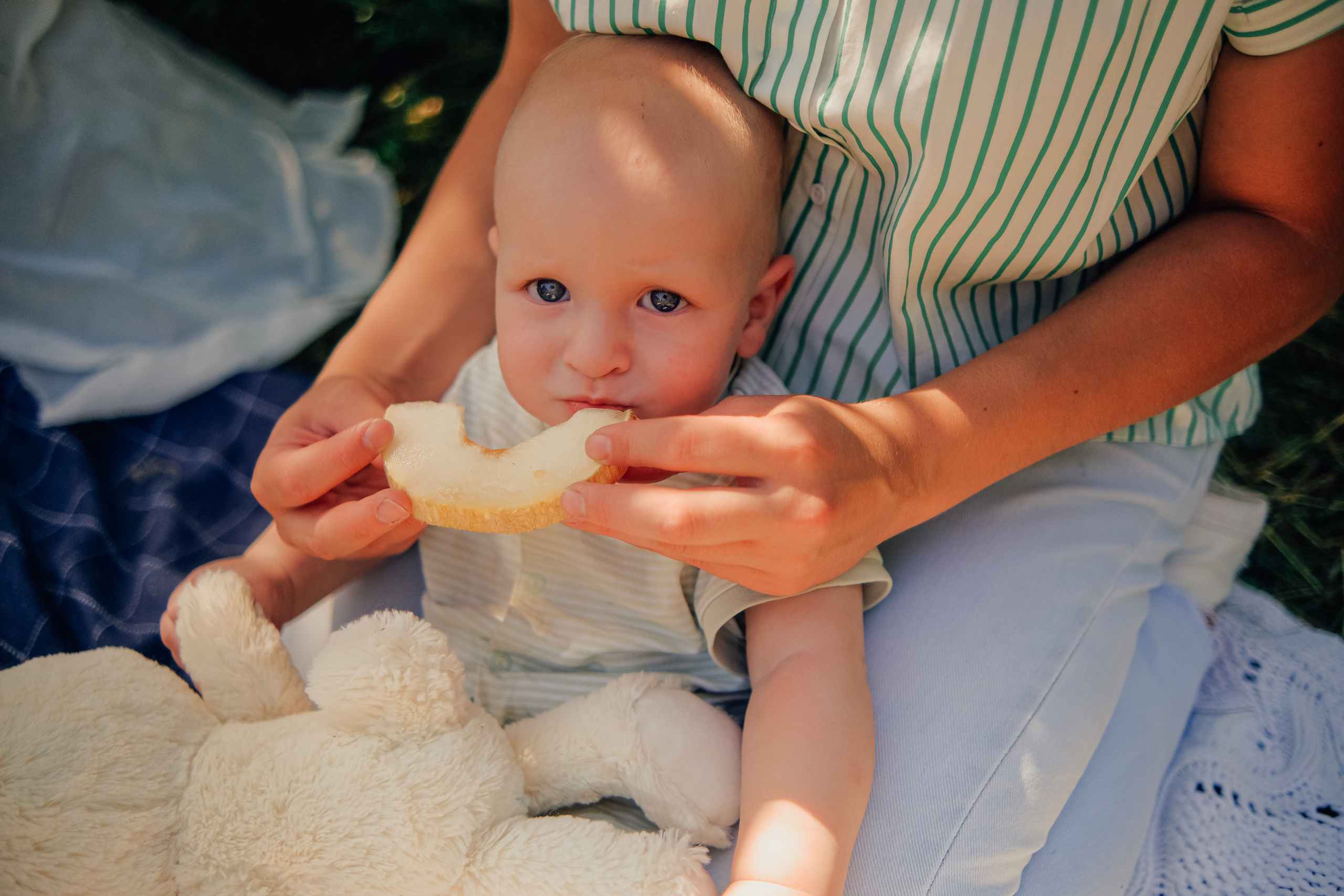 Алина с малышами. Nattie.ph