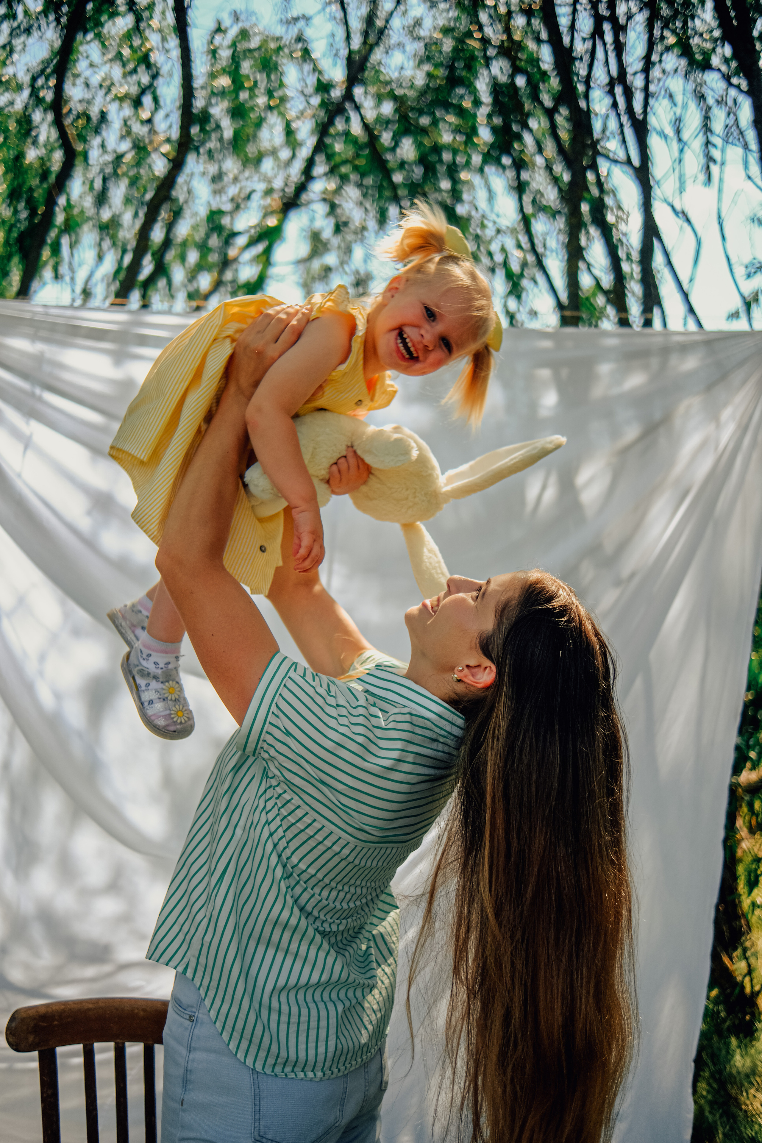 Алина с малышами. Nattie.ph