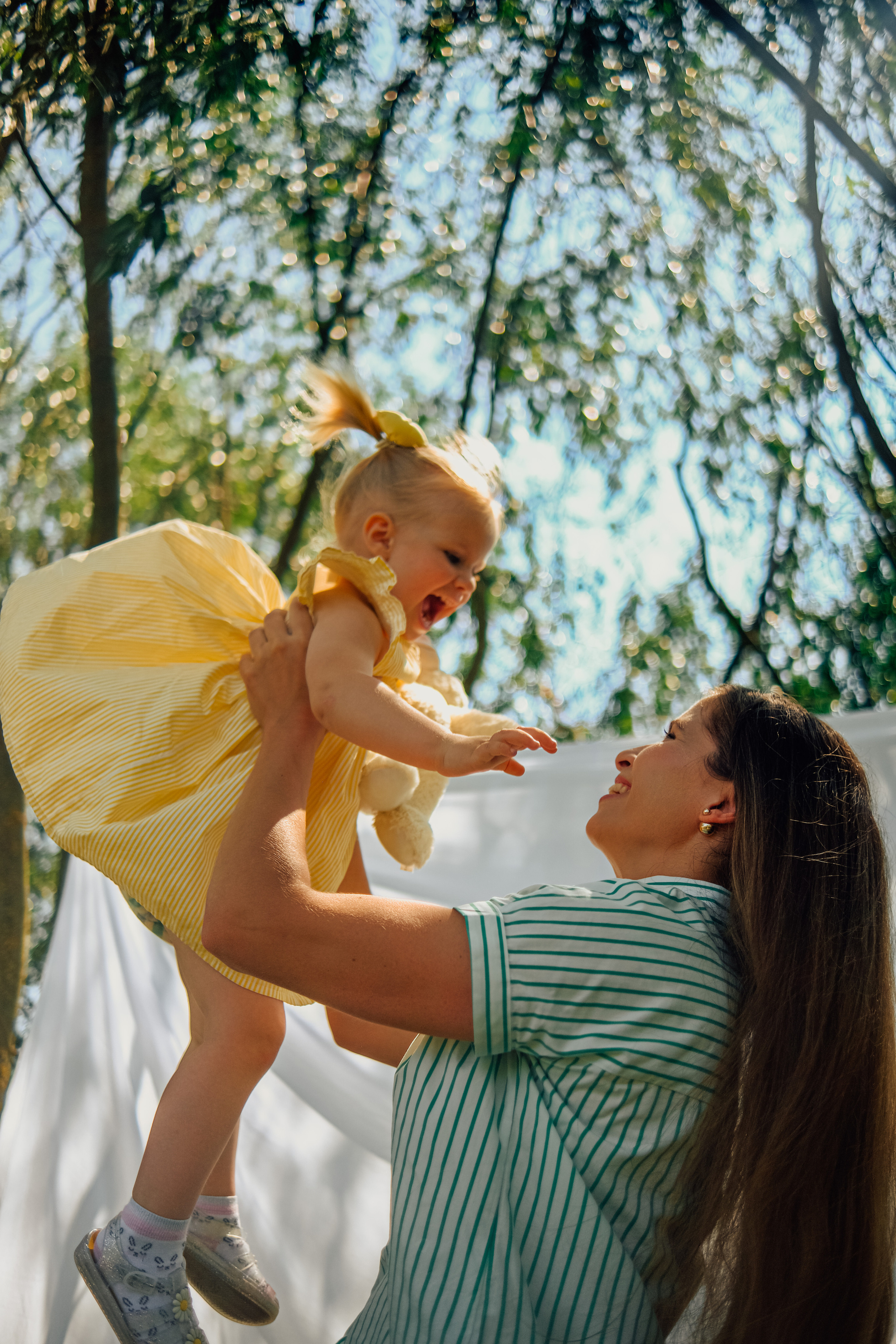 Алина с малышами. Nattie.ph