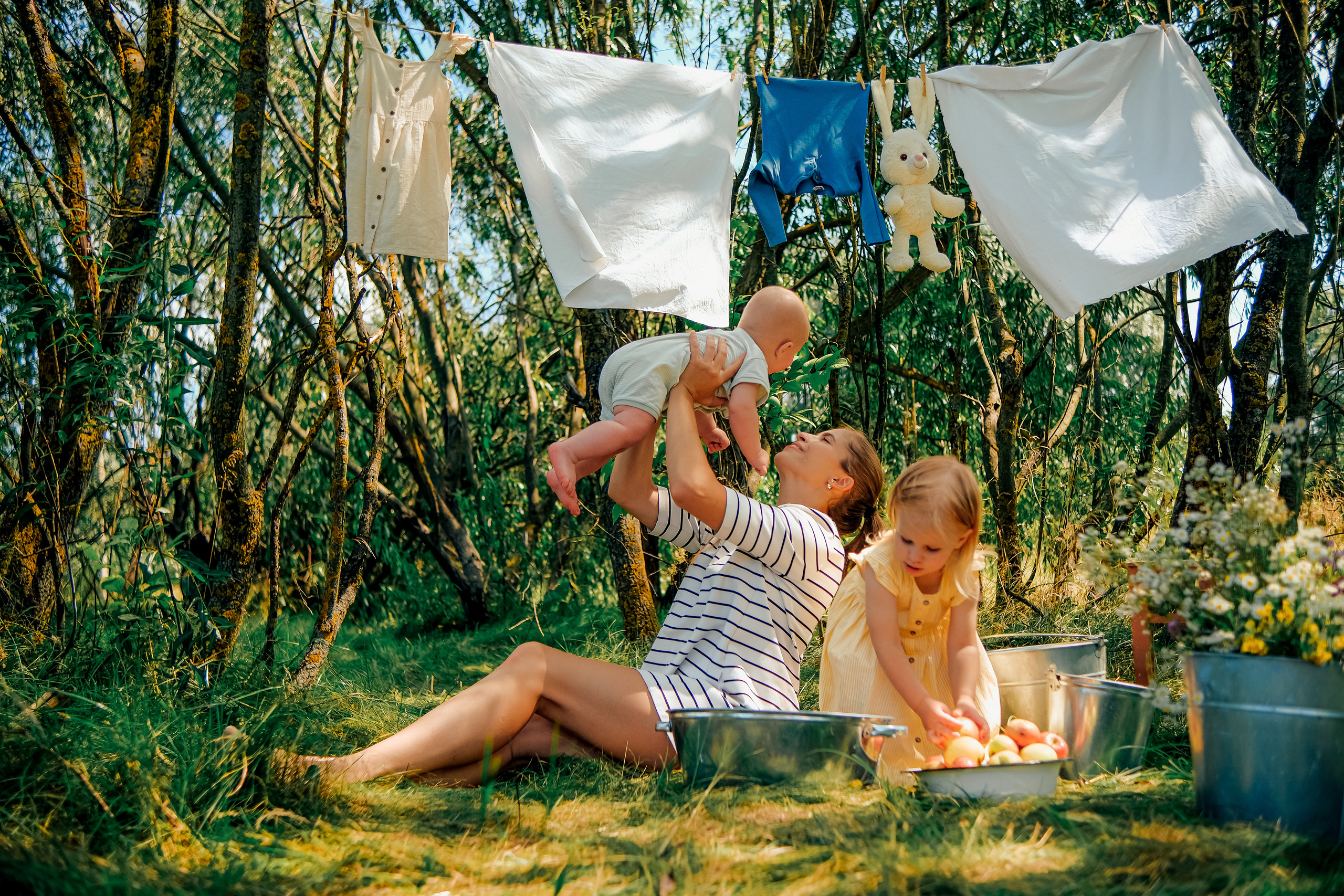 Алина с малышами. Nattie.ph