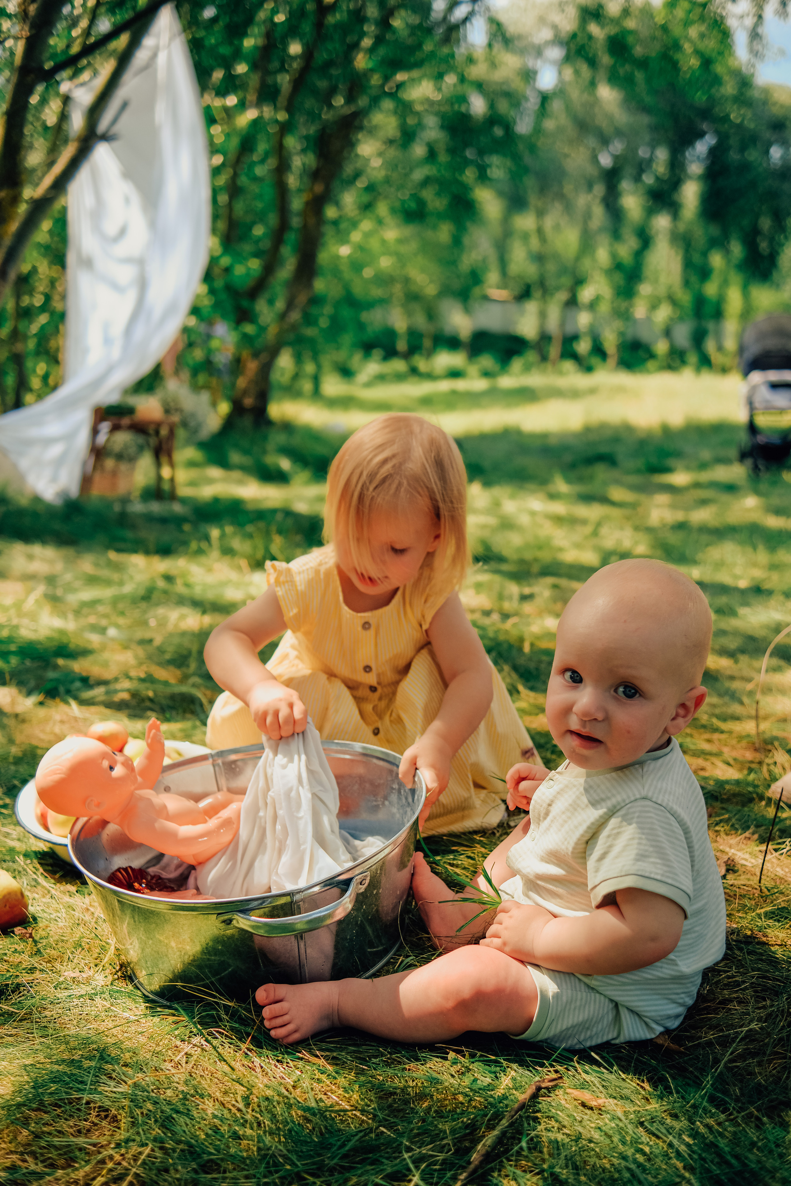 Алина с малышами. Nattie.ph