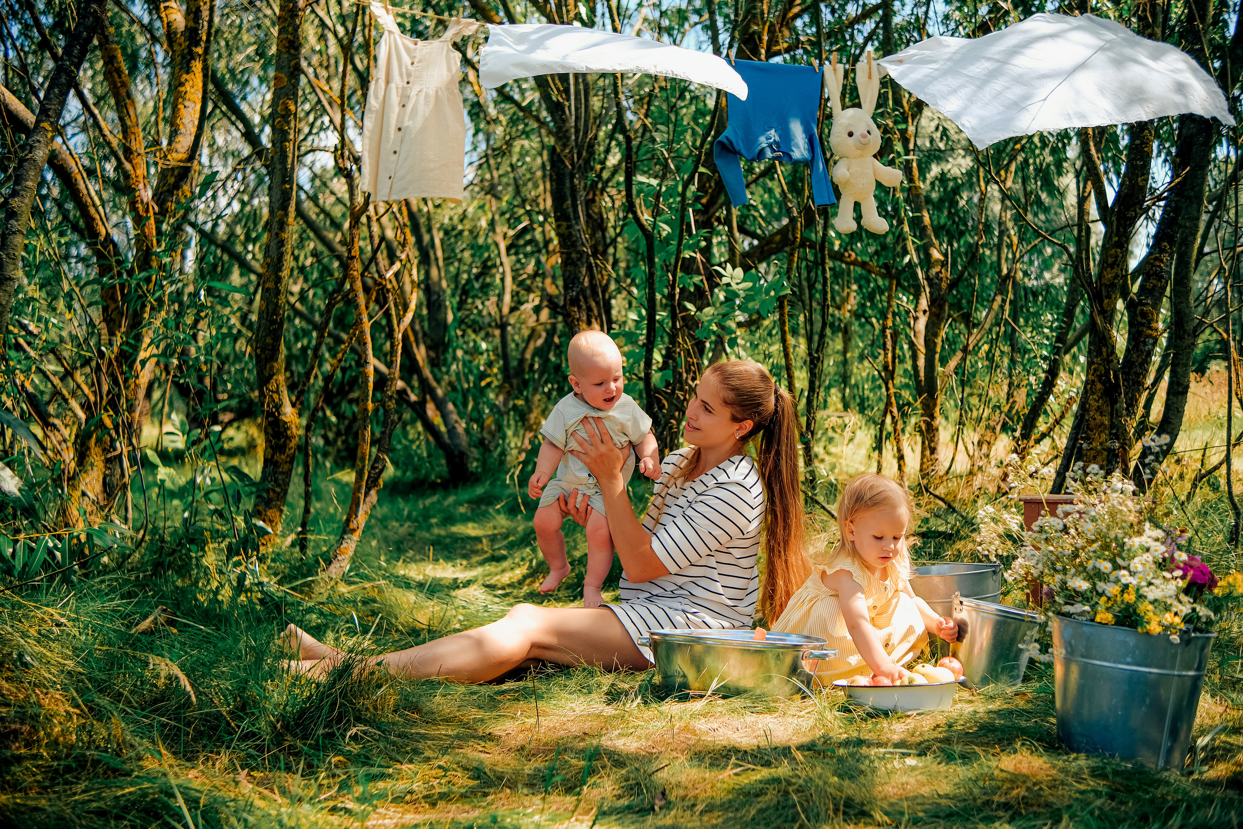 Алина с малышами. Nattie.ph