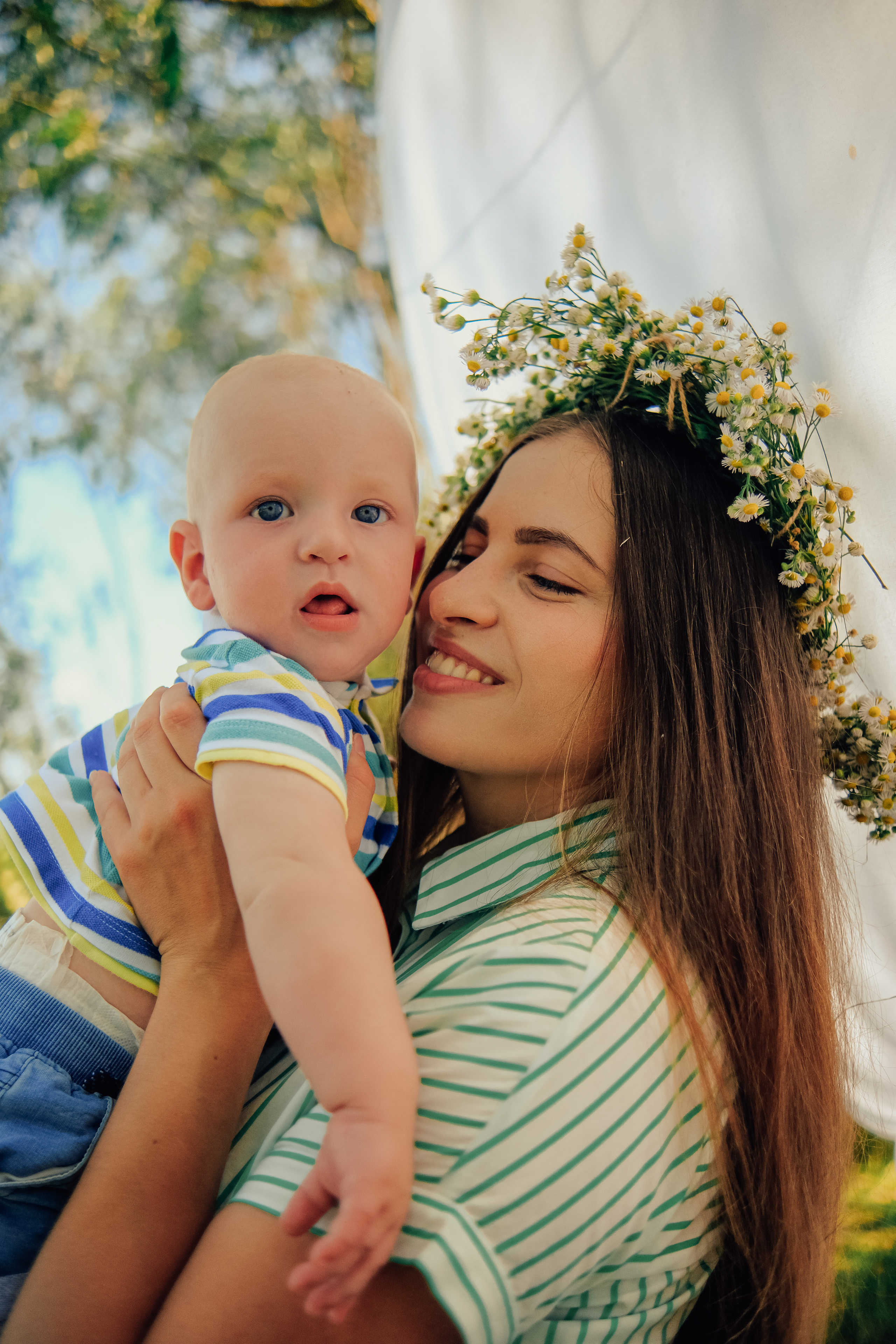 Алина с малышами. Nattie.ph