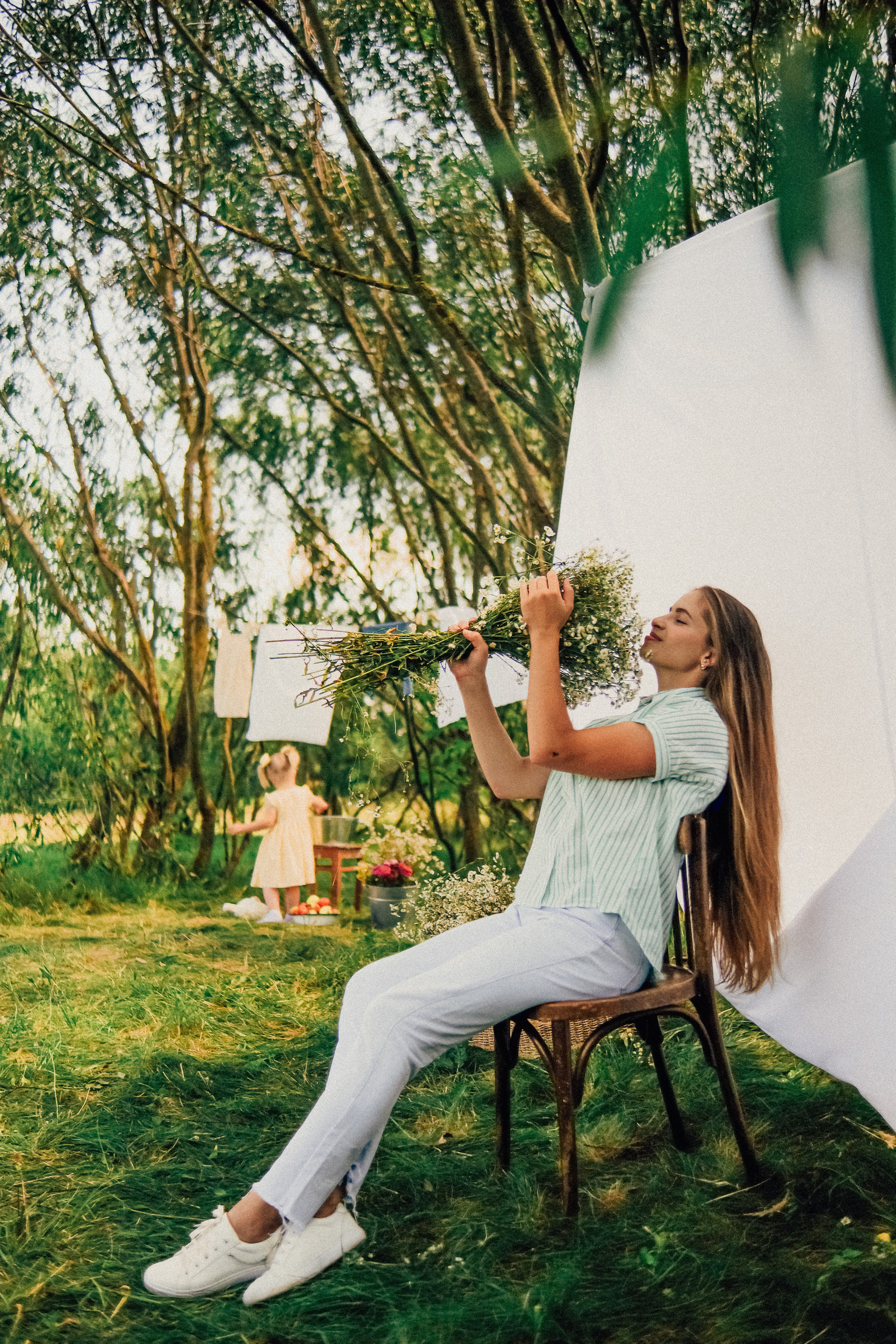 Алина с малышами. Nattie.ph