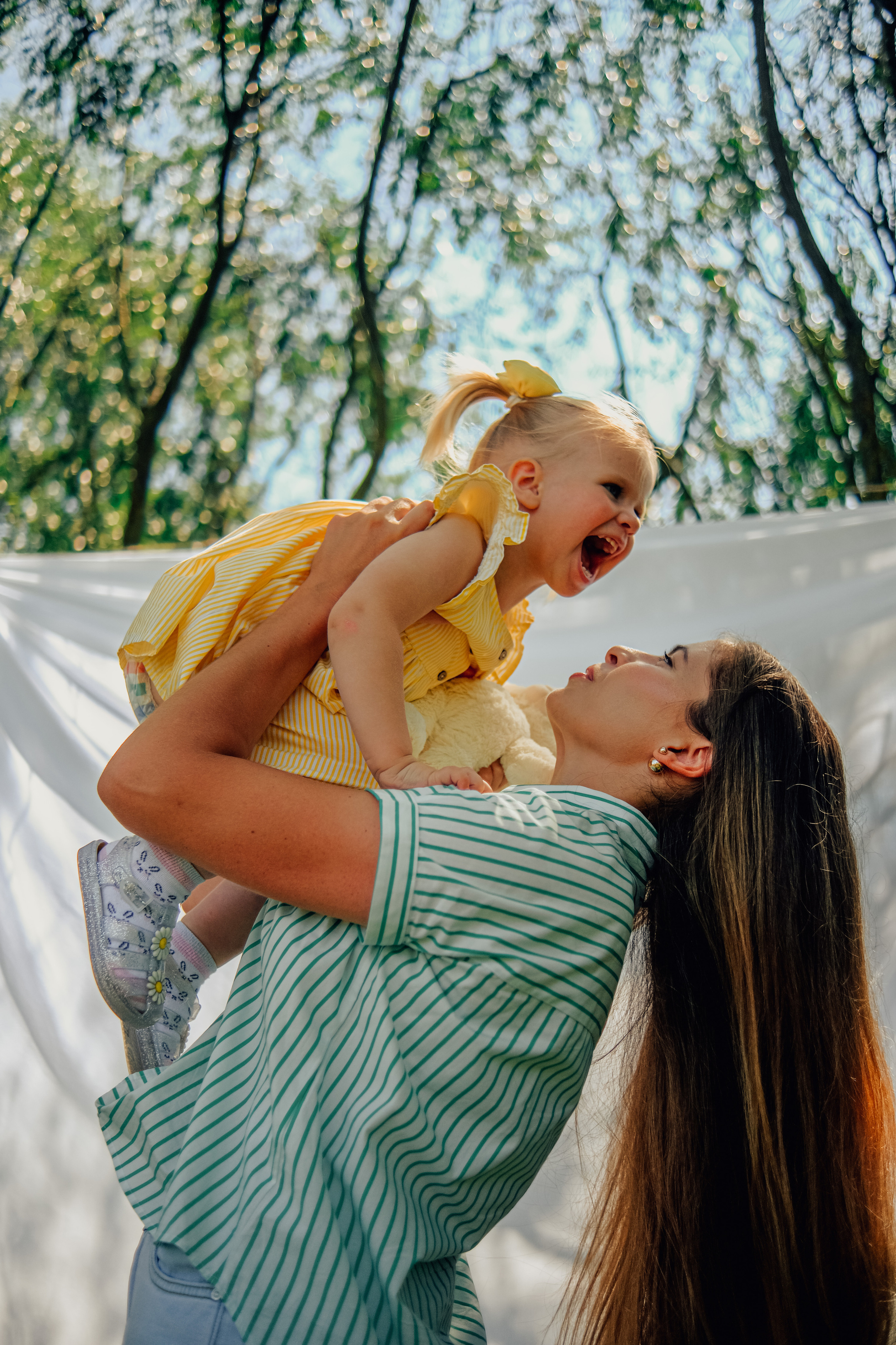 Алина с малышами. Nattie.ph