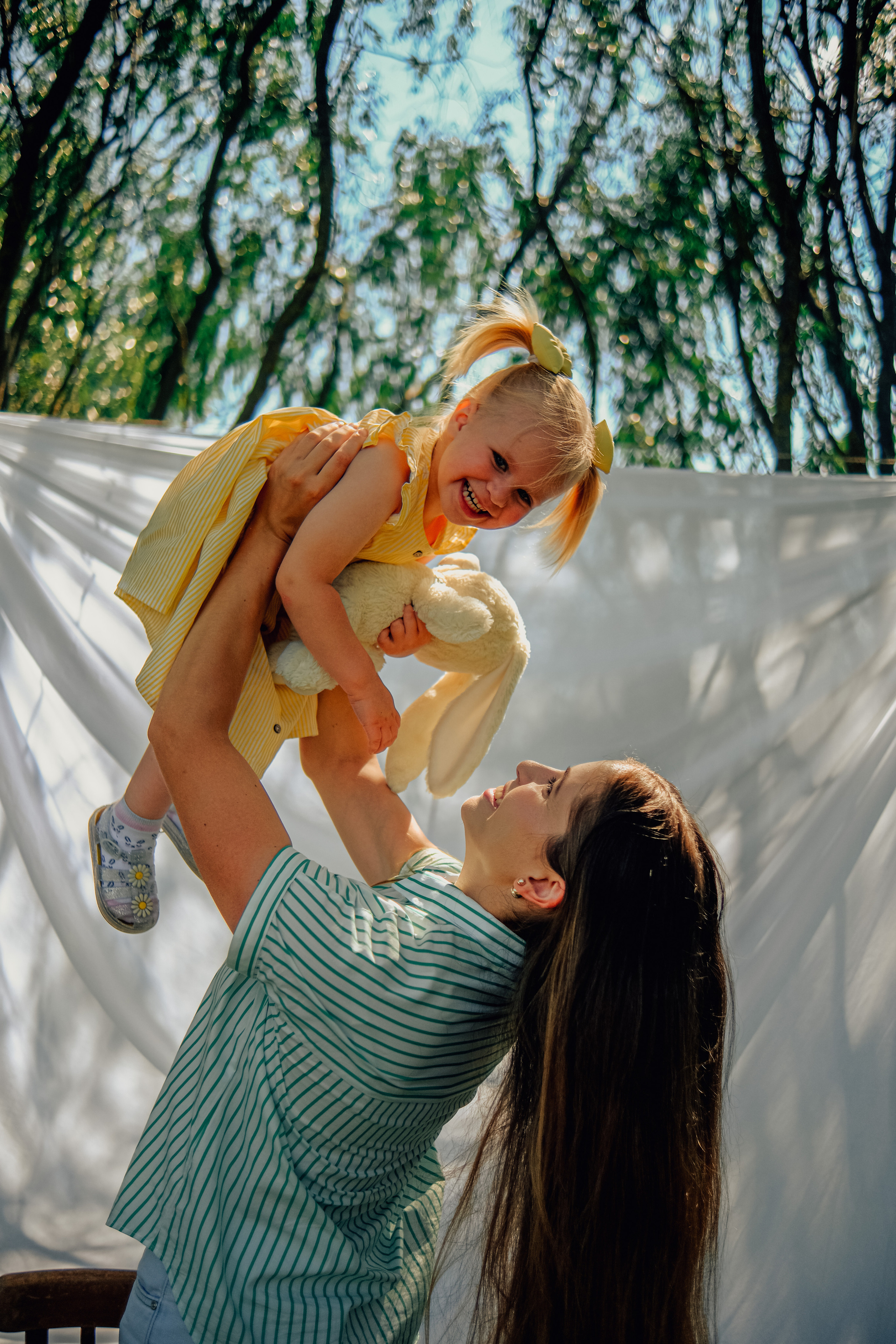 Алина с малышами. Nattie.ph