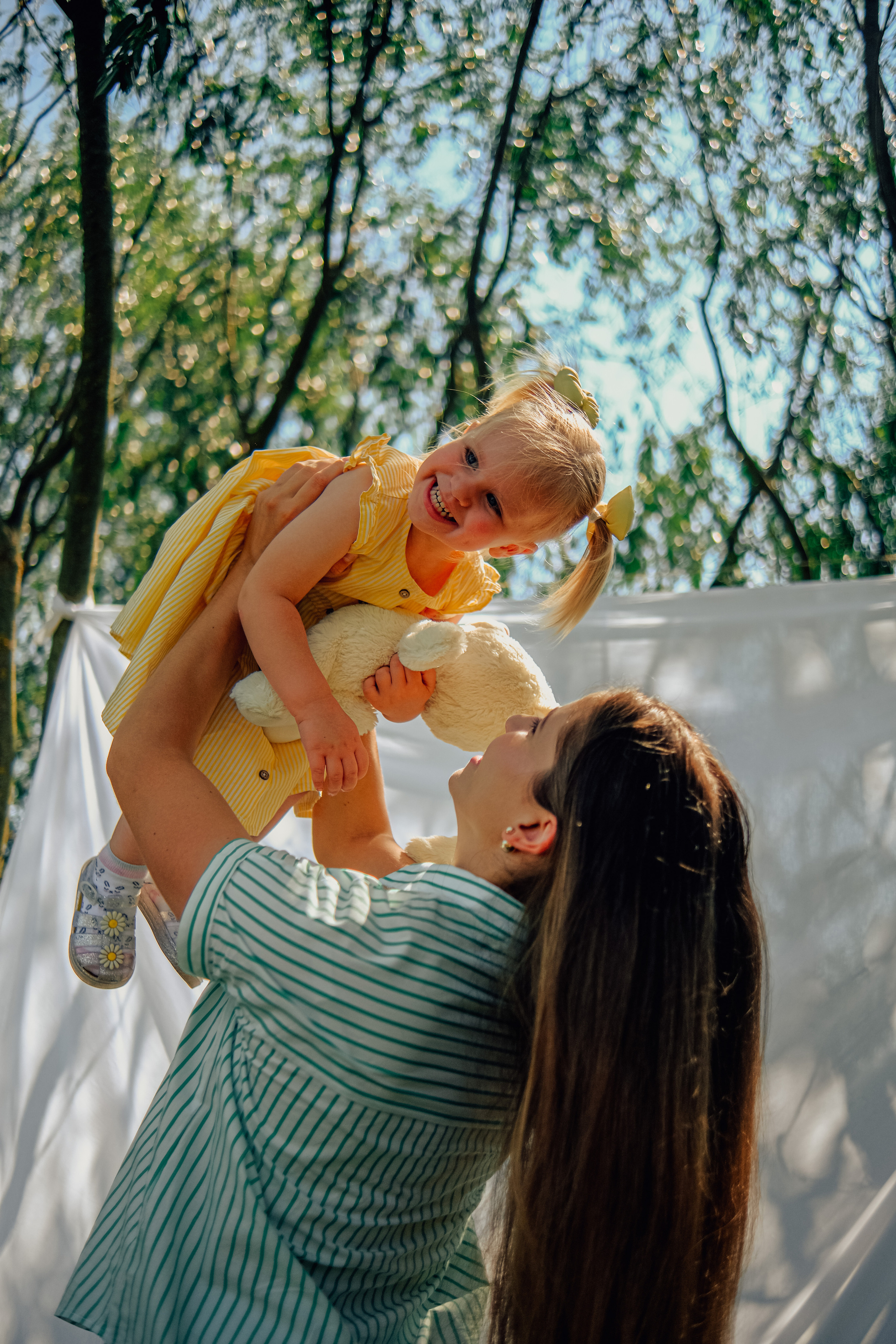 Алина с малышами. Nattie.ph