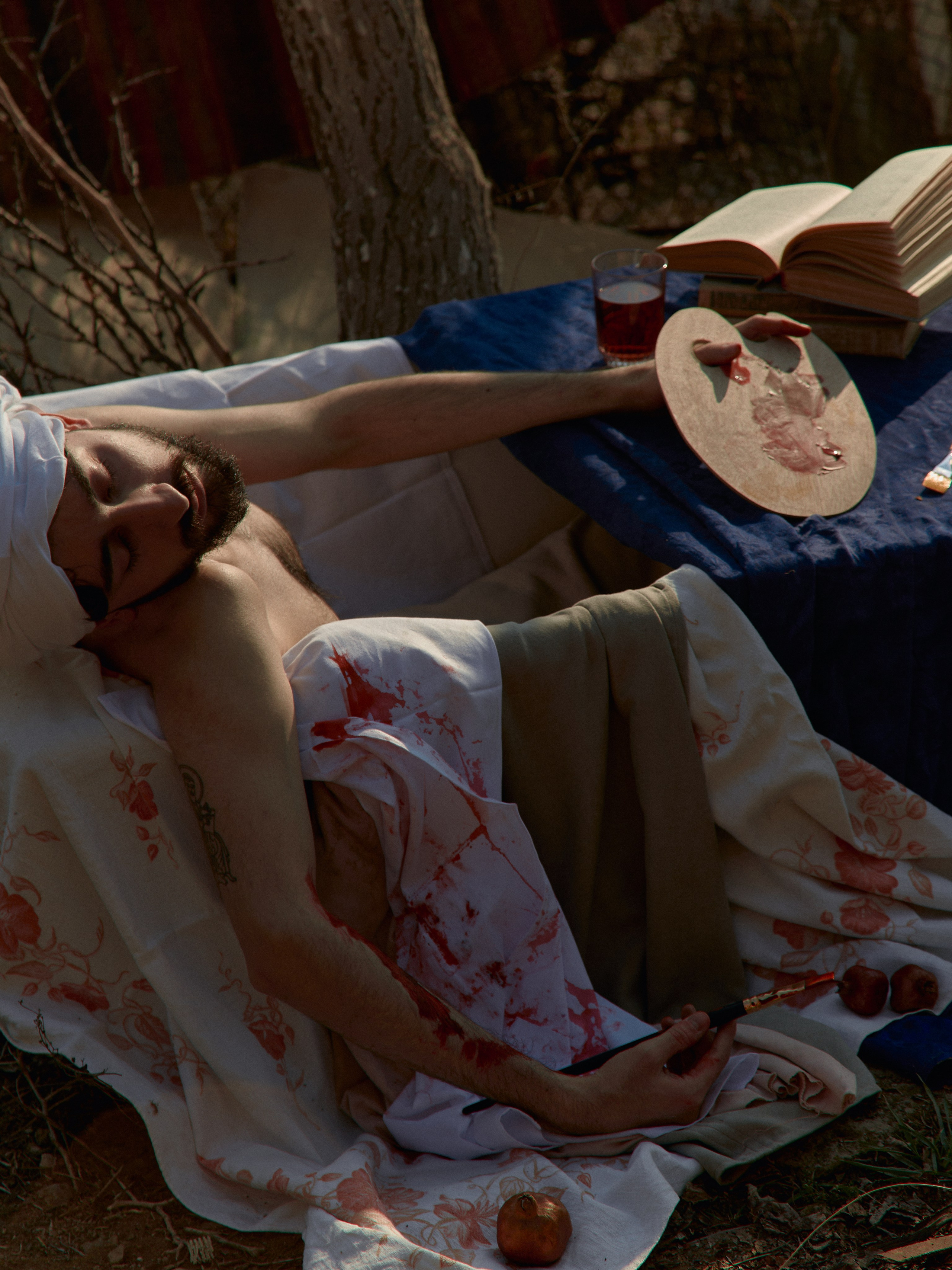 Интерпретация картины «Смерть Марата». Egor Plakhotin Photography