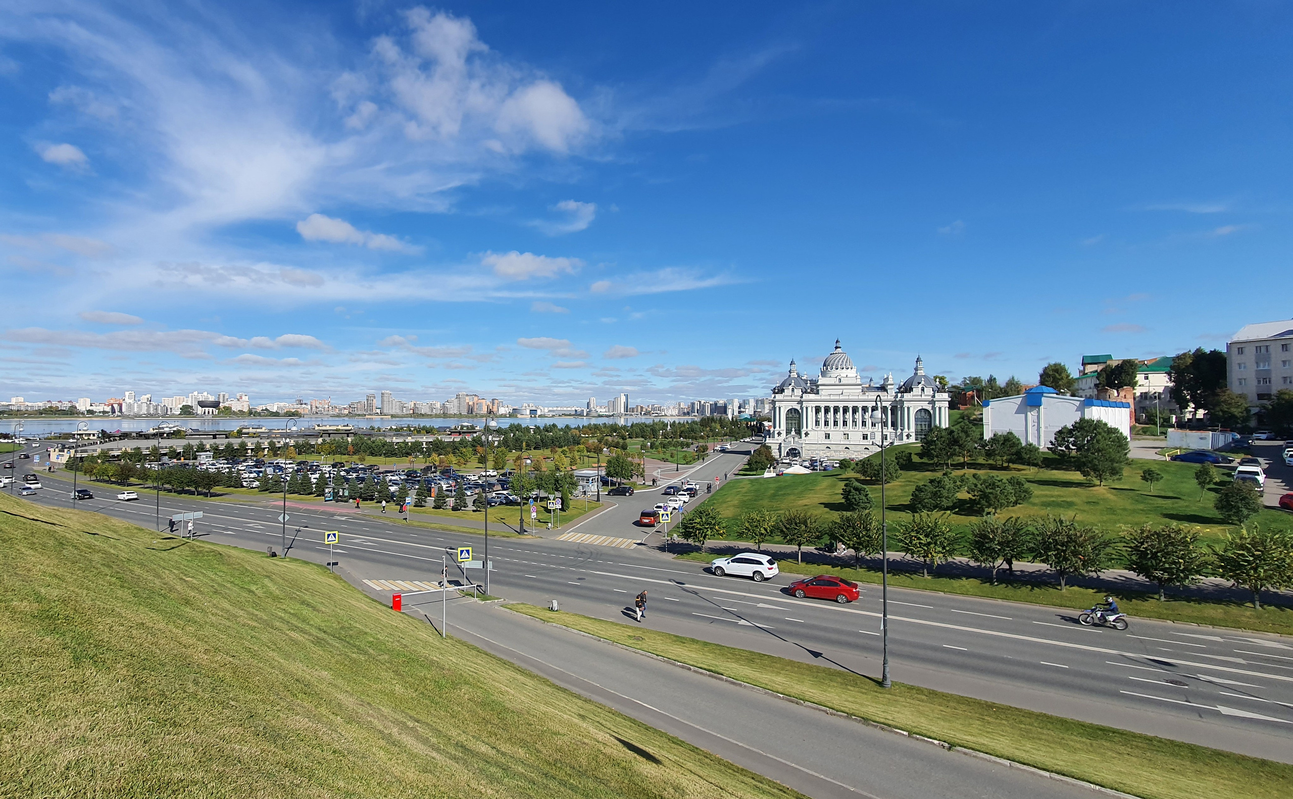 Зарисовки из Казани (мобильные фото). Фотохудожник BID