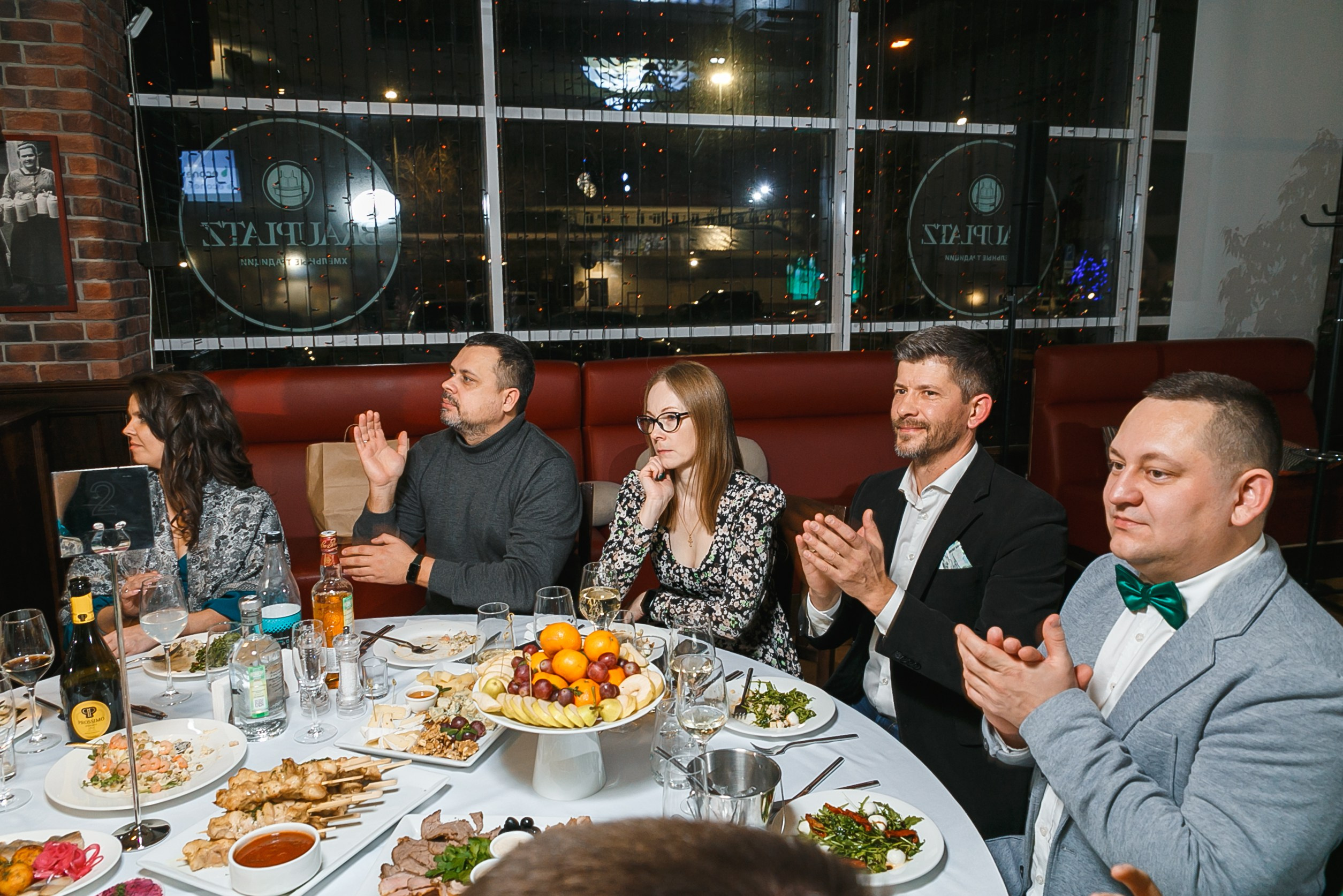 Новогодняя вечеринка компании Econex. Событийный фотограф Максим Бескоровайновнов