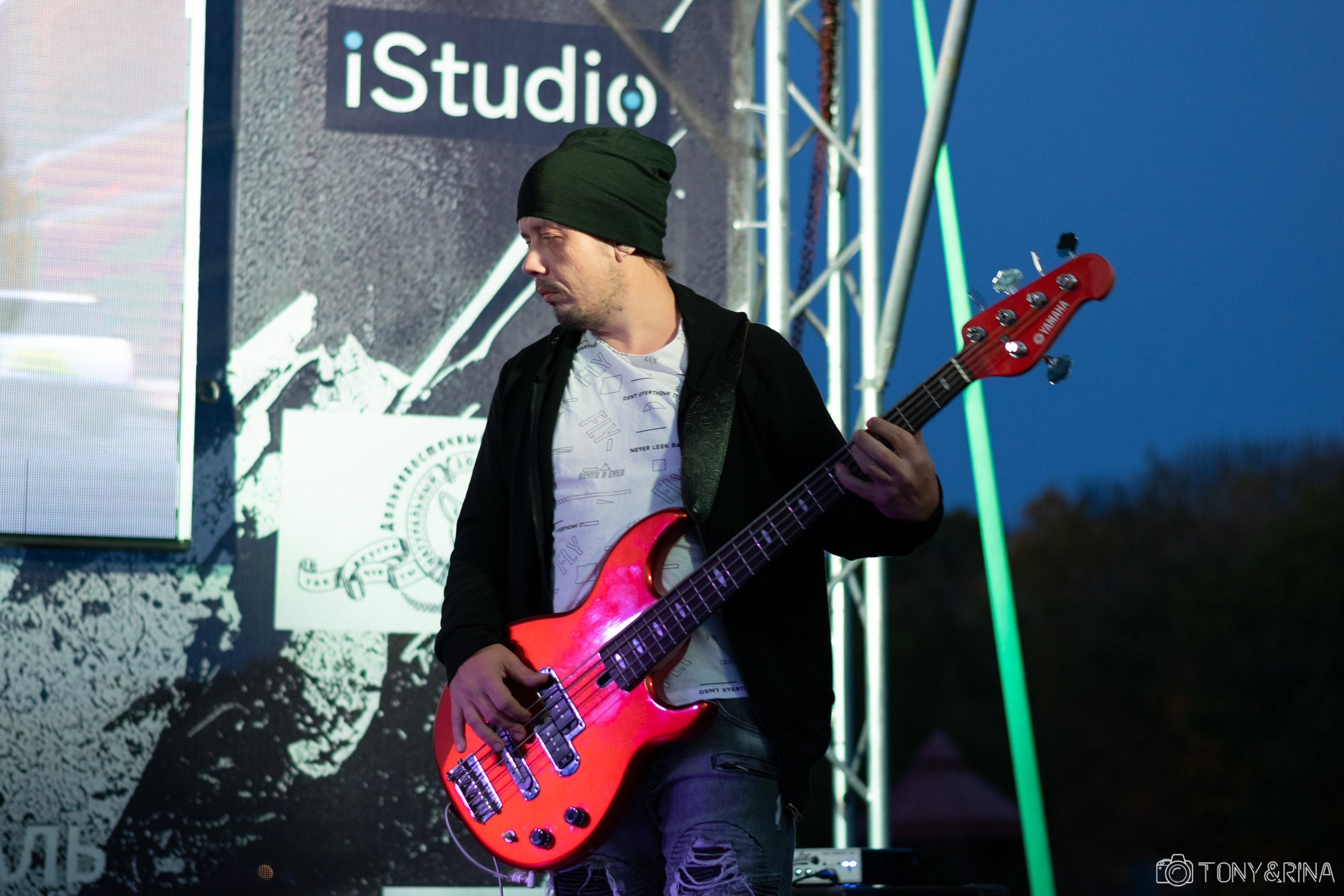 Рок в защиту животных 2023 Хабаровск - Антон Курдюмов фотограф в Хабаровске Рина Курдюмова фото27 foto27 Антон Дорофеев Тони и Рина фотосоздатели Хабаровск