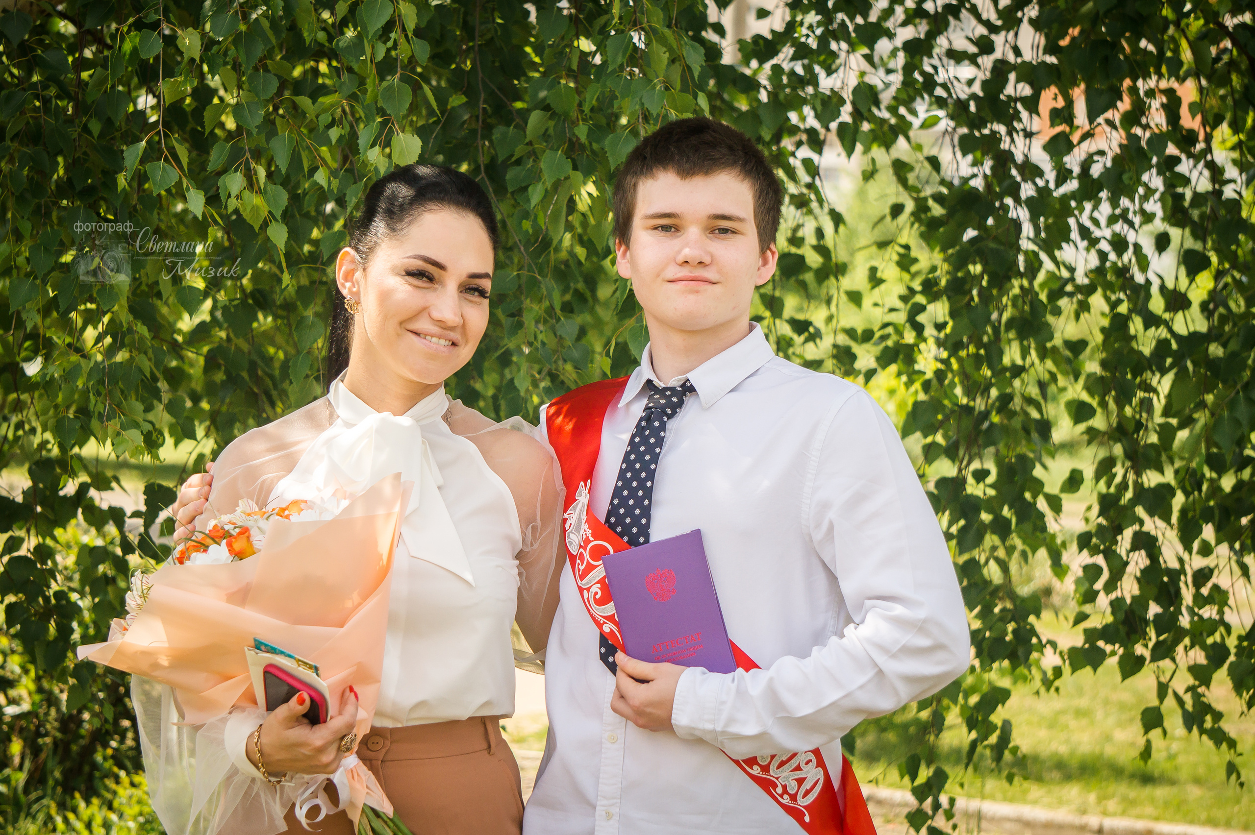 Фотосъемка в детском саду фотосъемка в школе Дипломы Выпускник Фотопла. Фотосъемка в детском саду и школе. Фотоальбомы и фотокниги ВЫПУСКНИК