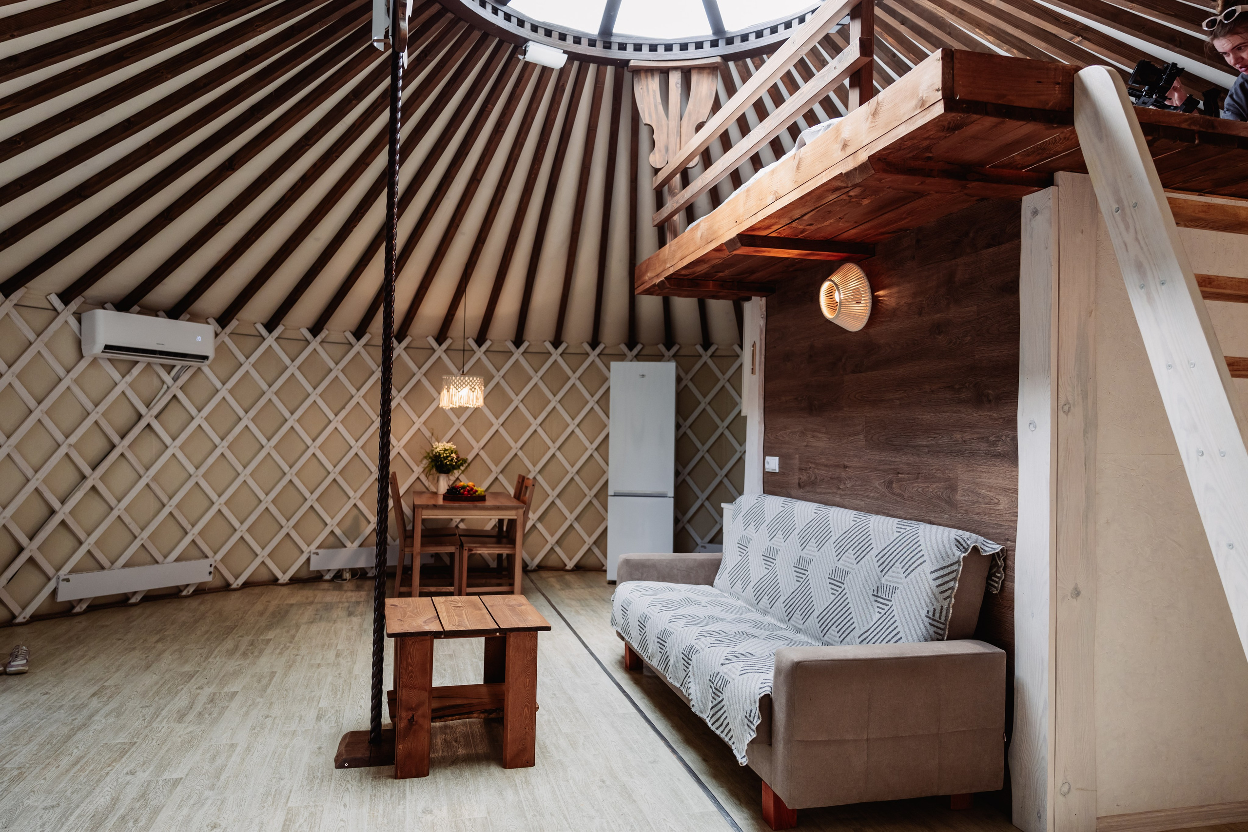 БЕРЕЗКА ВИЛАДЖ | Глэмпинг в Коломне | Юрта «Лесная». ФОТОГРАФ ИРИНА ШАМАТАВА