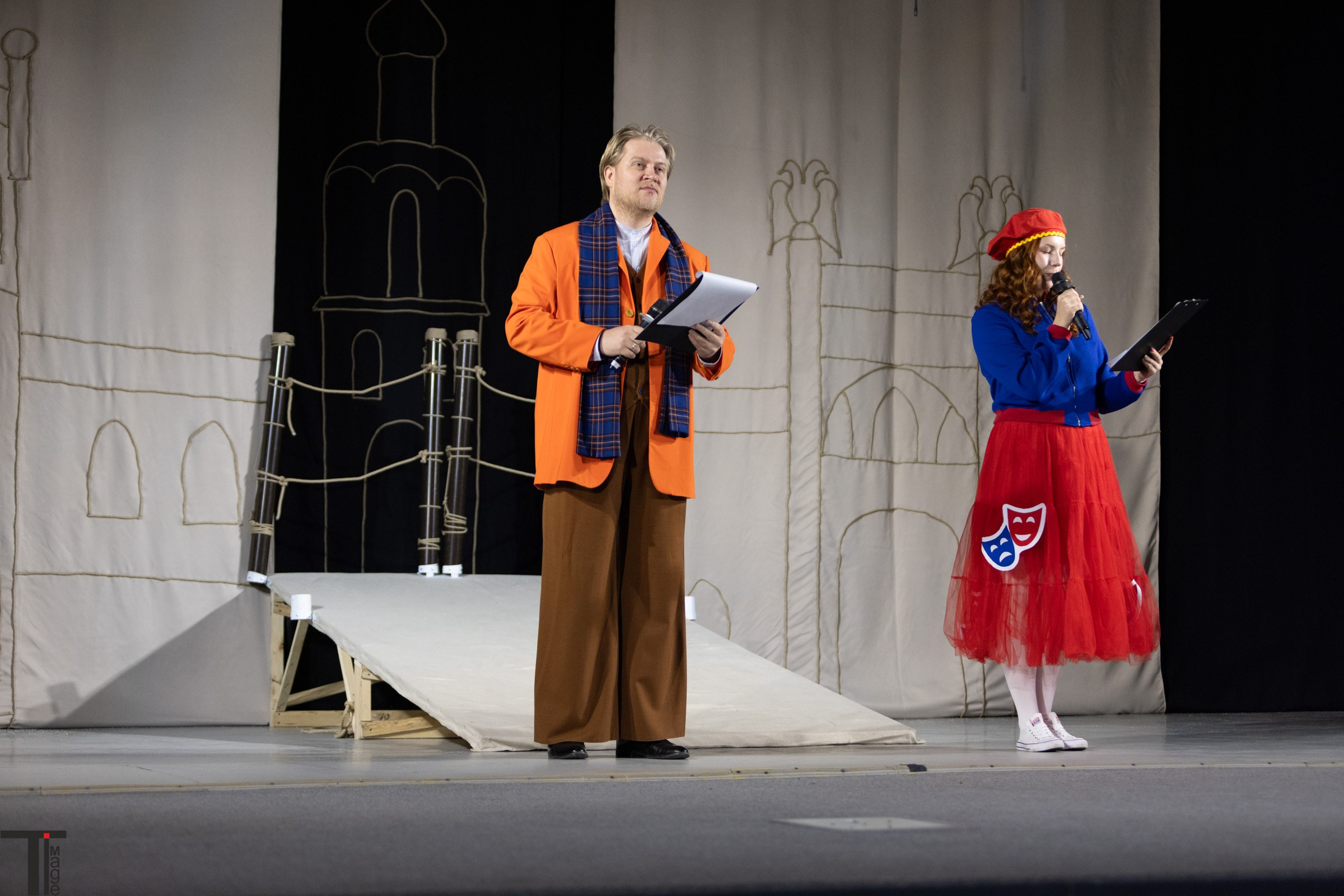 Театральная Вятка 2025. Имидж Технологии — репортажная фотография в Кирове Кировской области. Производство сувенирных магнитов, заливных этикеток и значков