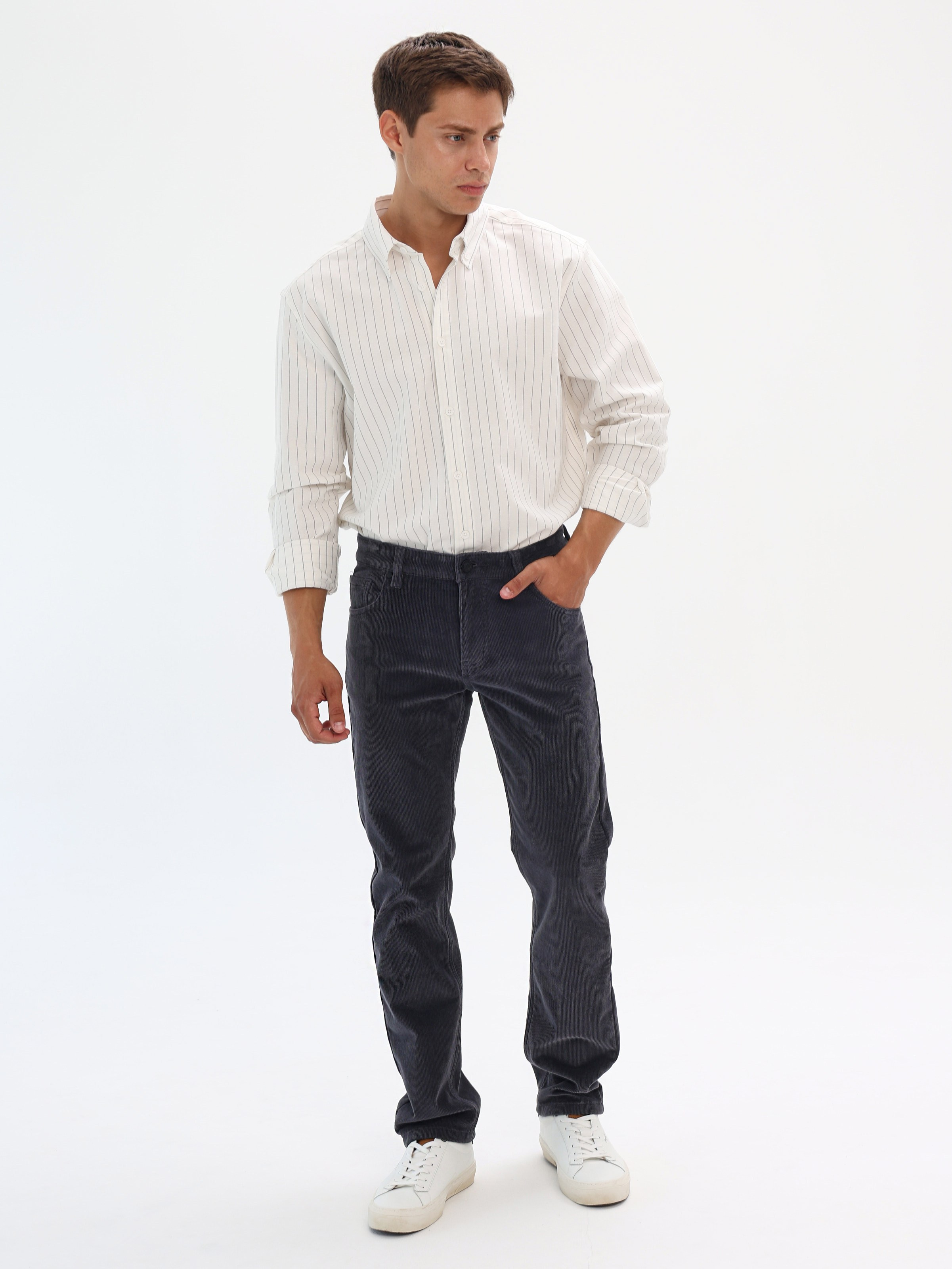 Каталожные фото одежды, сборные съемки для маркетплейсов Вайлдберриз, Новосибирск. Съемка фото и видео для маркетплейсов Вайлдберриз, Озон в Новосибирске