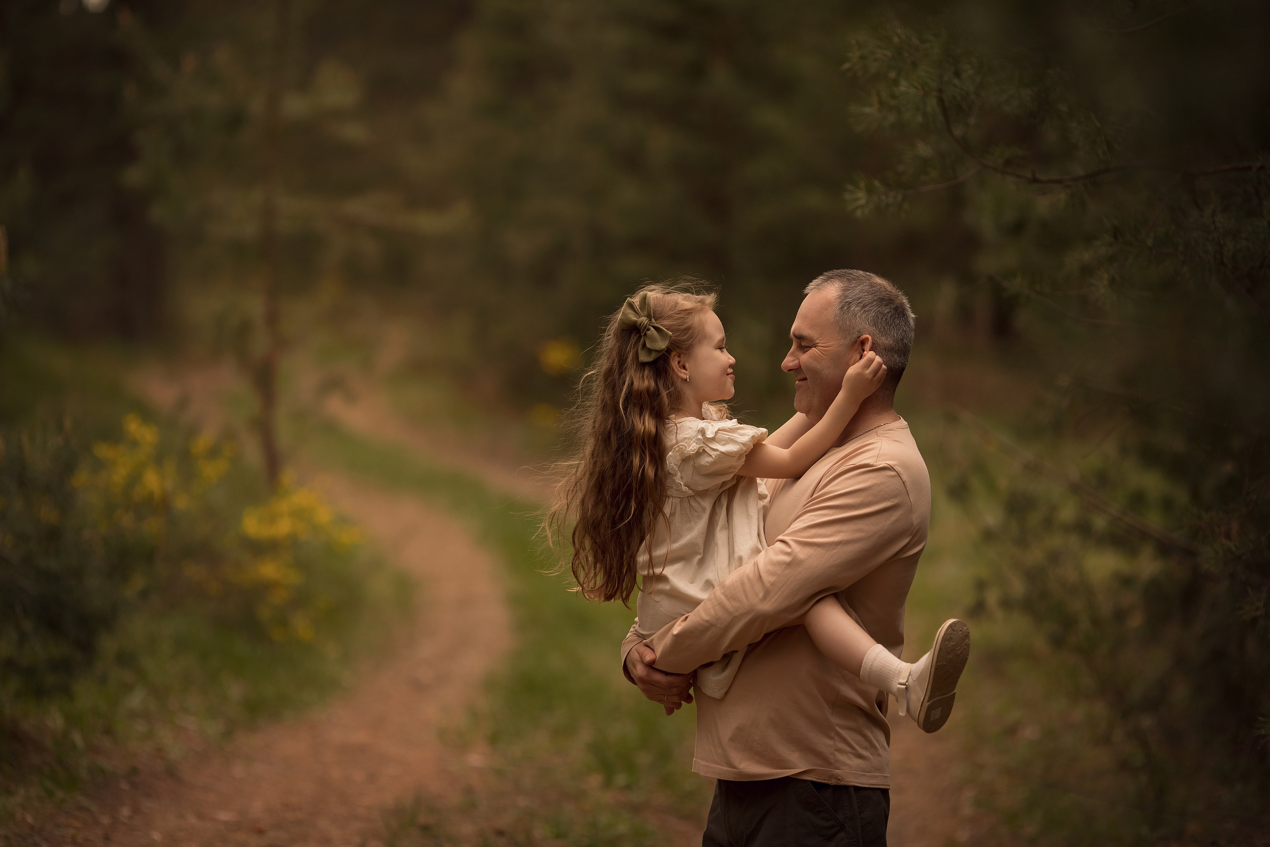 В весеннем лесу. Семейный и детский фотограф в Саратове Полина Коткина