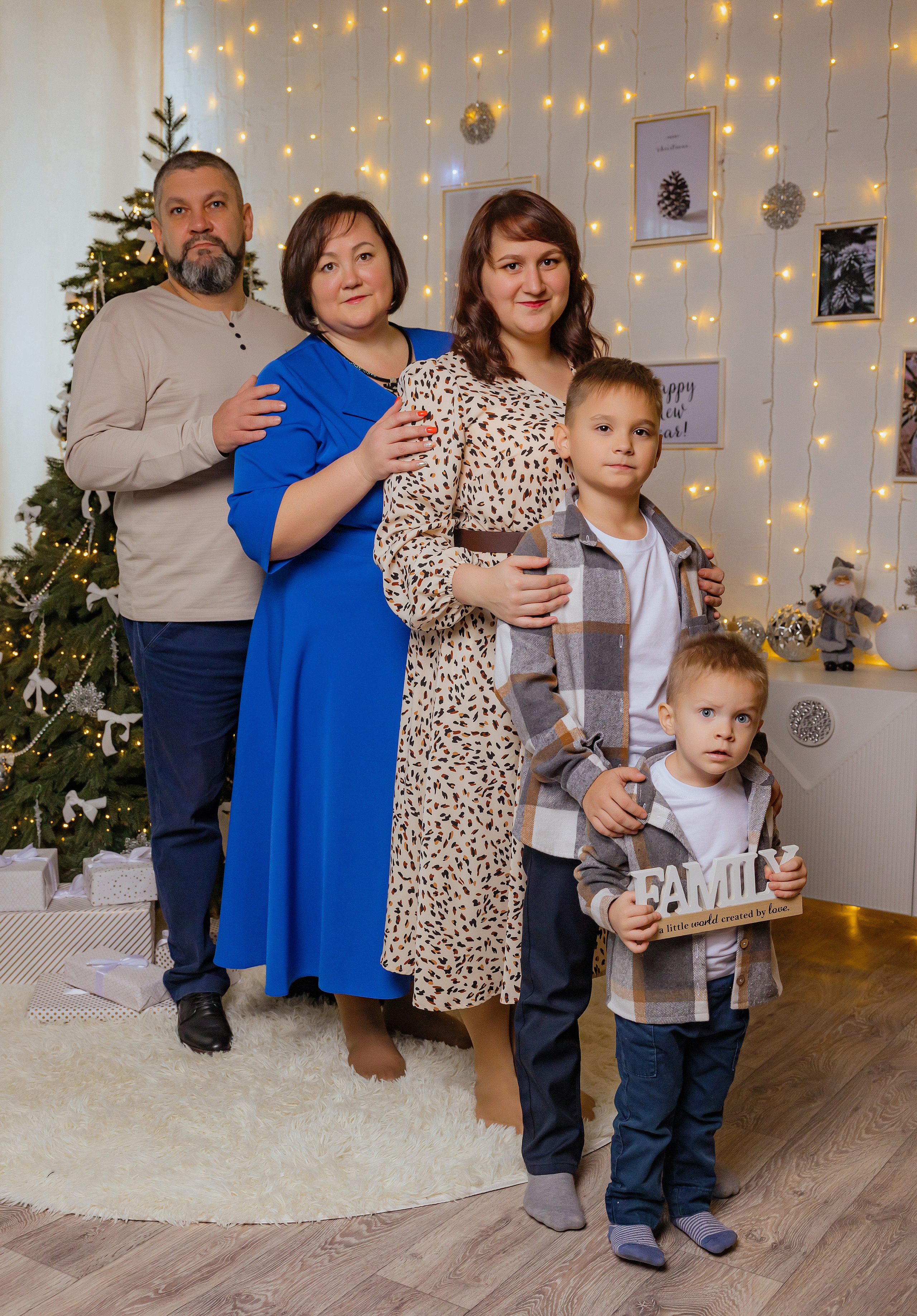 Новогодние фотосъёмки. Фотограф Петров Александр Свадьбы, Съемка в студии, Выпускные альбомы г. Балашов