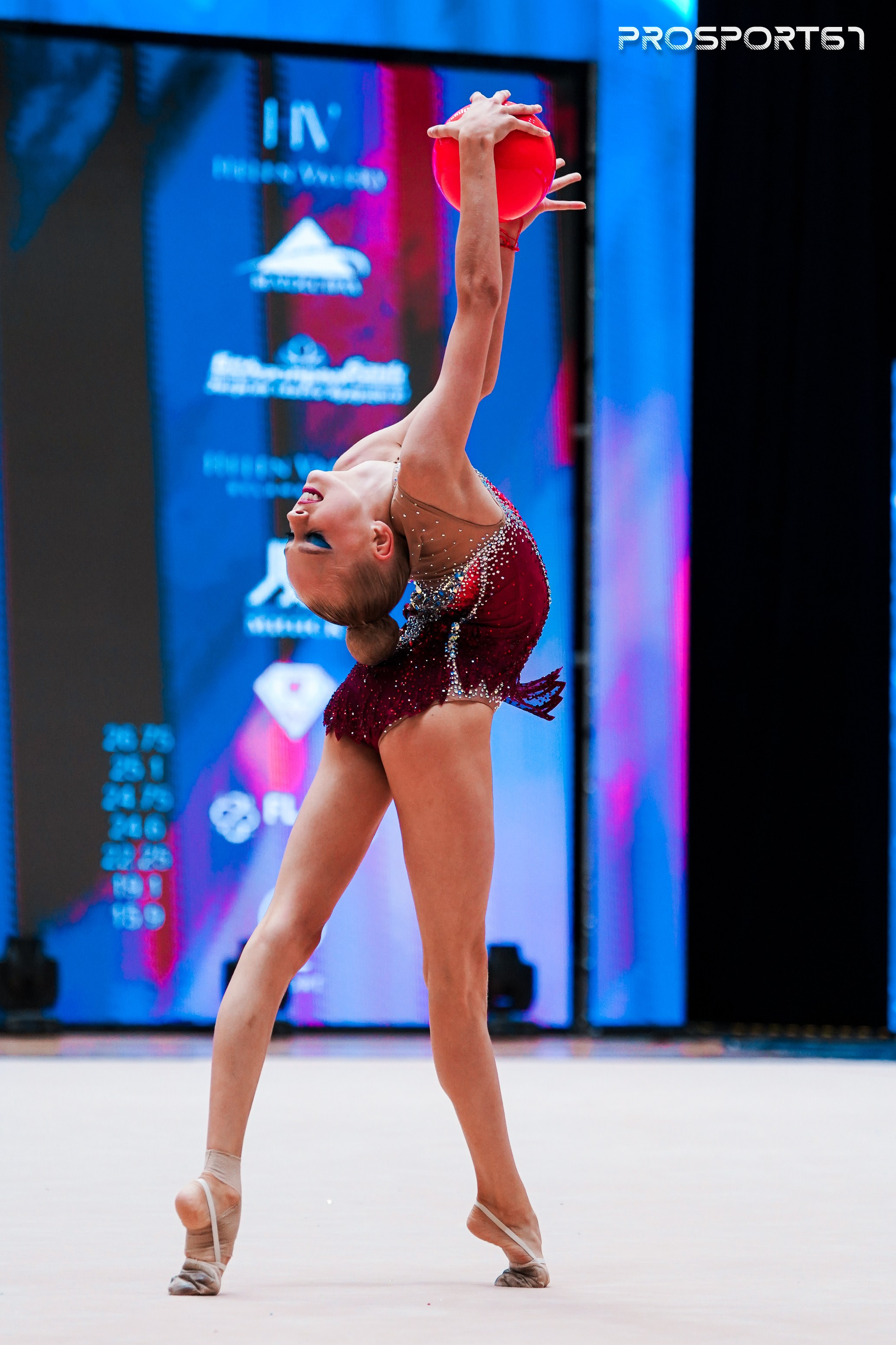 Кира Бабкевич. Хрустальная роза 2025 г.Минск. Спортивный фотограф Олег Медведев | prosport67 | Смоленск