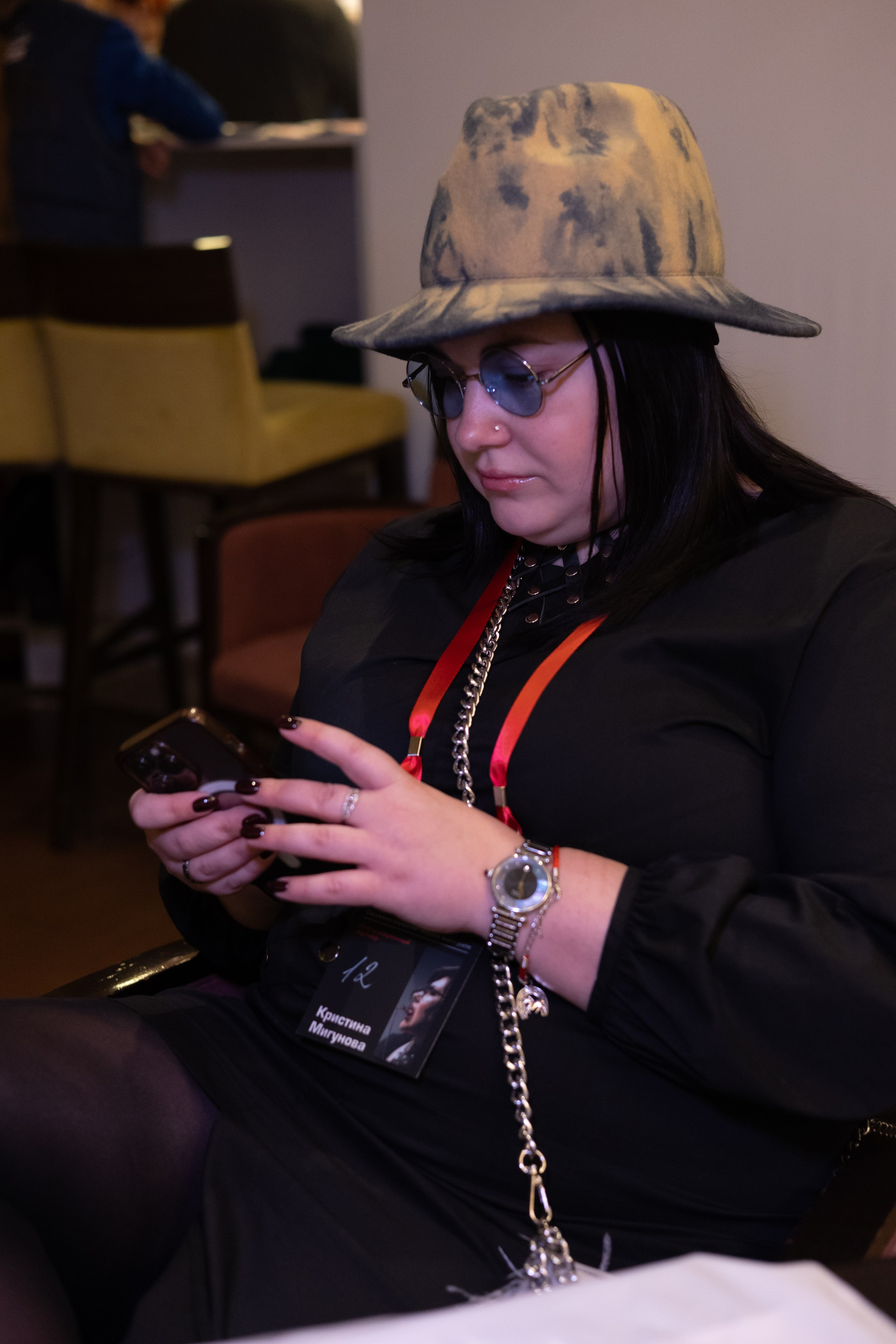 «СКАЖИ ДЕНЬГАМ ДА». Фотограф Красноярск съемки лавстори, фотосессия в студии, портретная съемка, творческие фотосессии