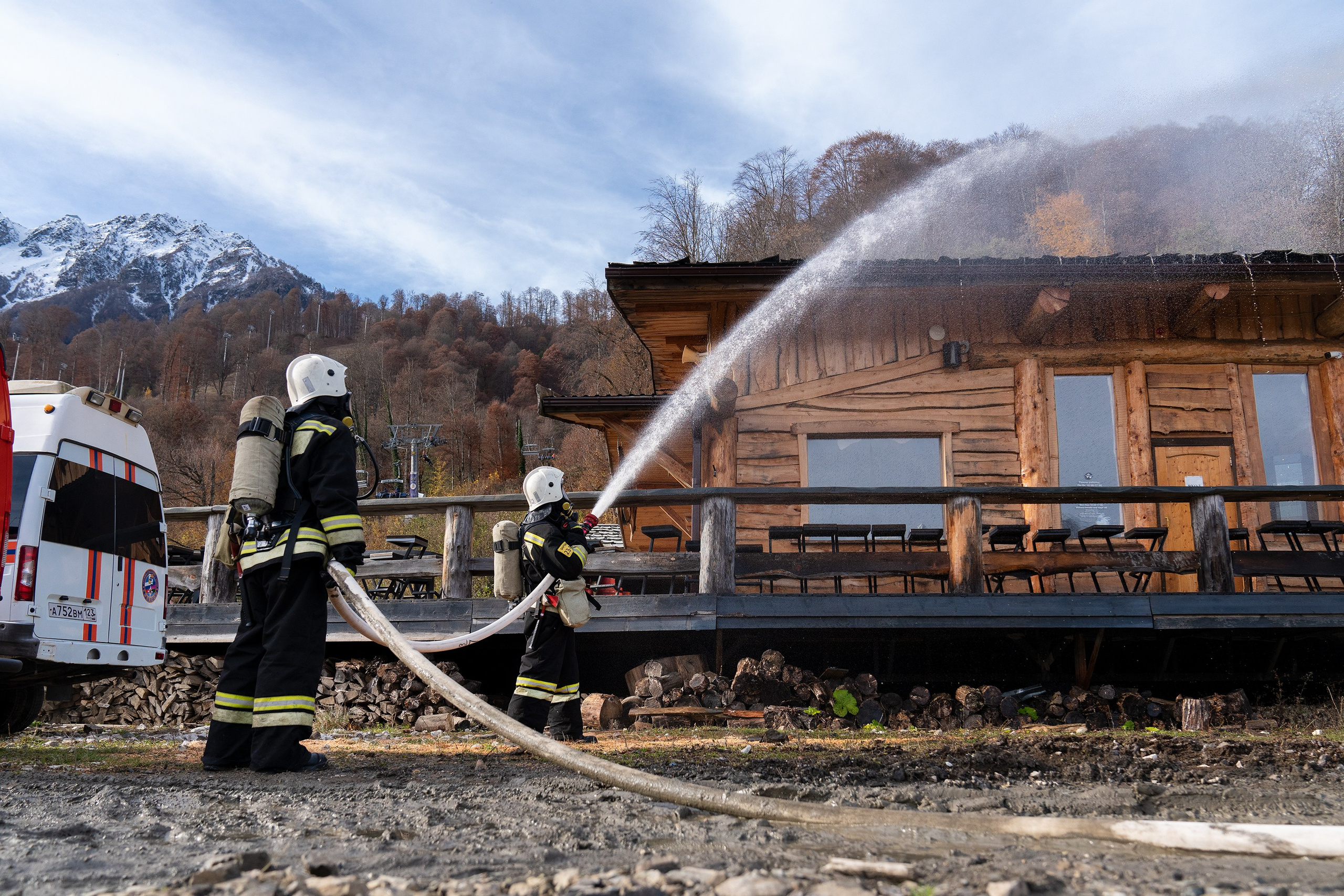 Репортажный фотограф в Сочи — профессиональная съёмка событий и мероприятий. Профессиональная фотосъемка в Сочи: репортаж, предметная, ювелирная фотосъемка, недвижимость, фуд-фотография. Фотограф Александр Афанасьев
