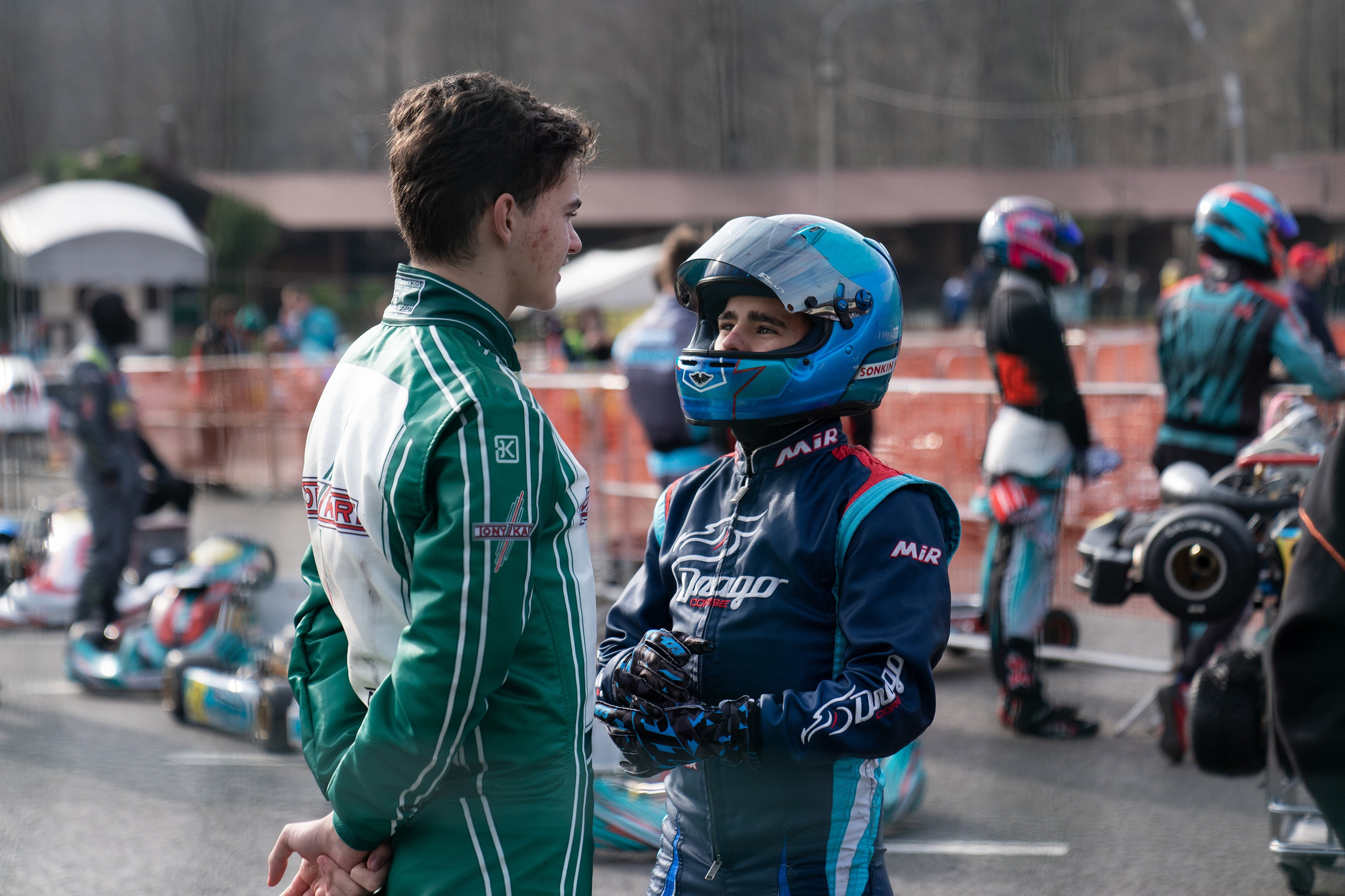 Репортажный фотограф в Сочи — профессиональная съёмка событий и мероприятий. Профессиональная фотосъемка в Сочи: репортаж, предметная, ювелирная фотосъемка, недвижимость, фуд-фотография. Фотограф Александр Афанасьев