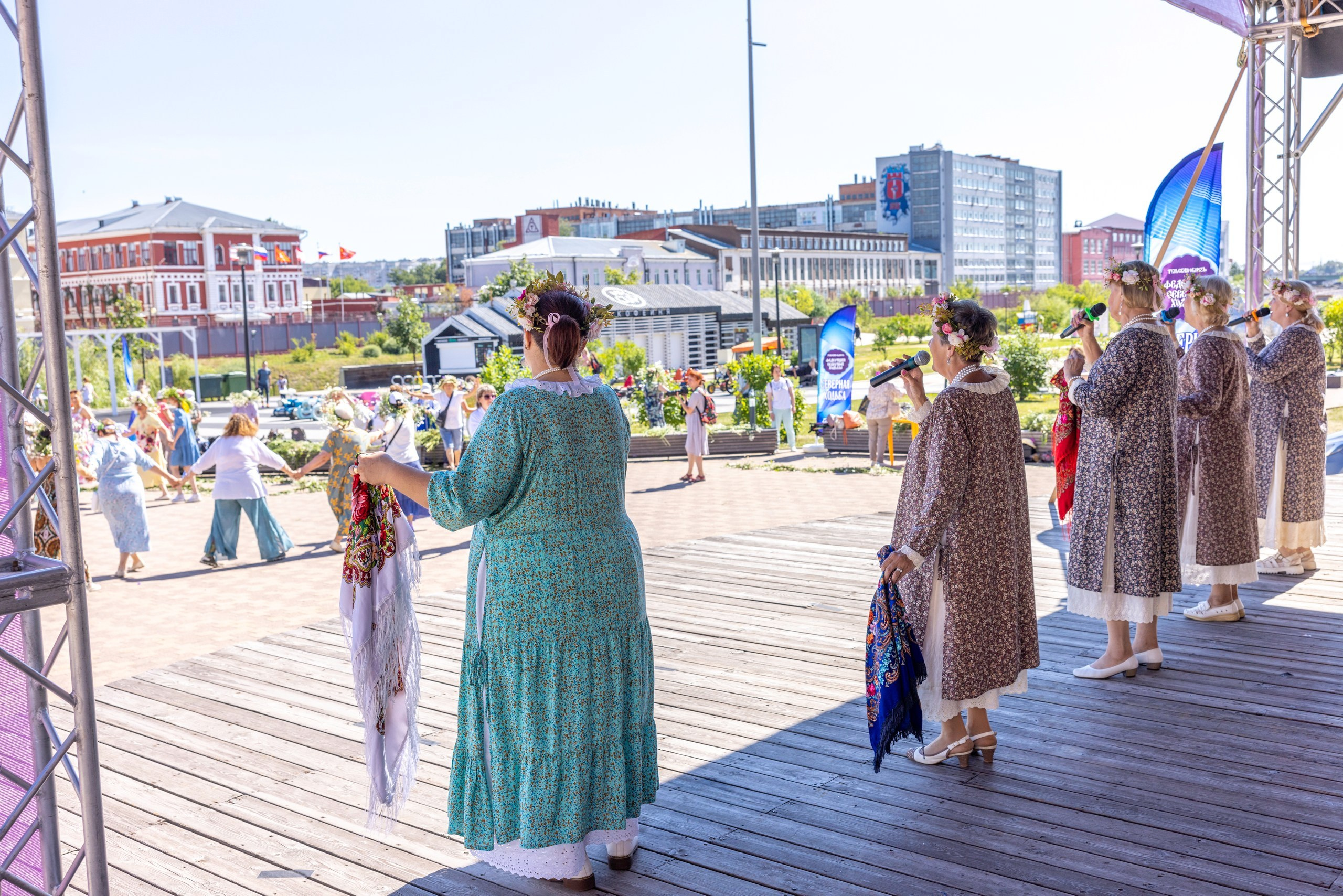 Фестиваль «Ромашковый хоровод». Северная ходьба. Фотограф в Туле Крупский АнДРей. Фотостудия «КАДР71» в Туле