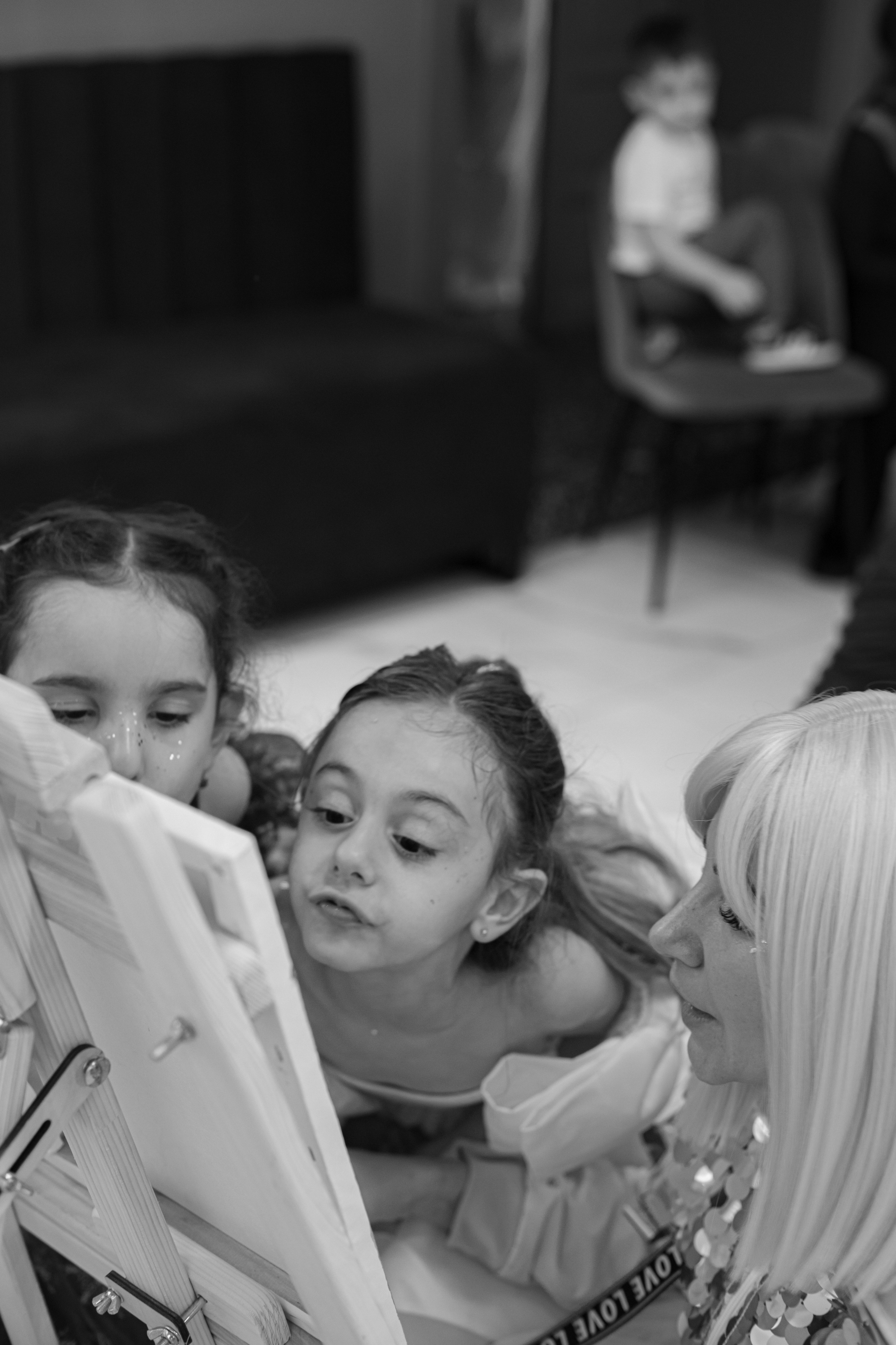 ASIA'S BIRTHDAY PARTY. Photokarish