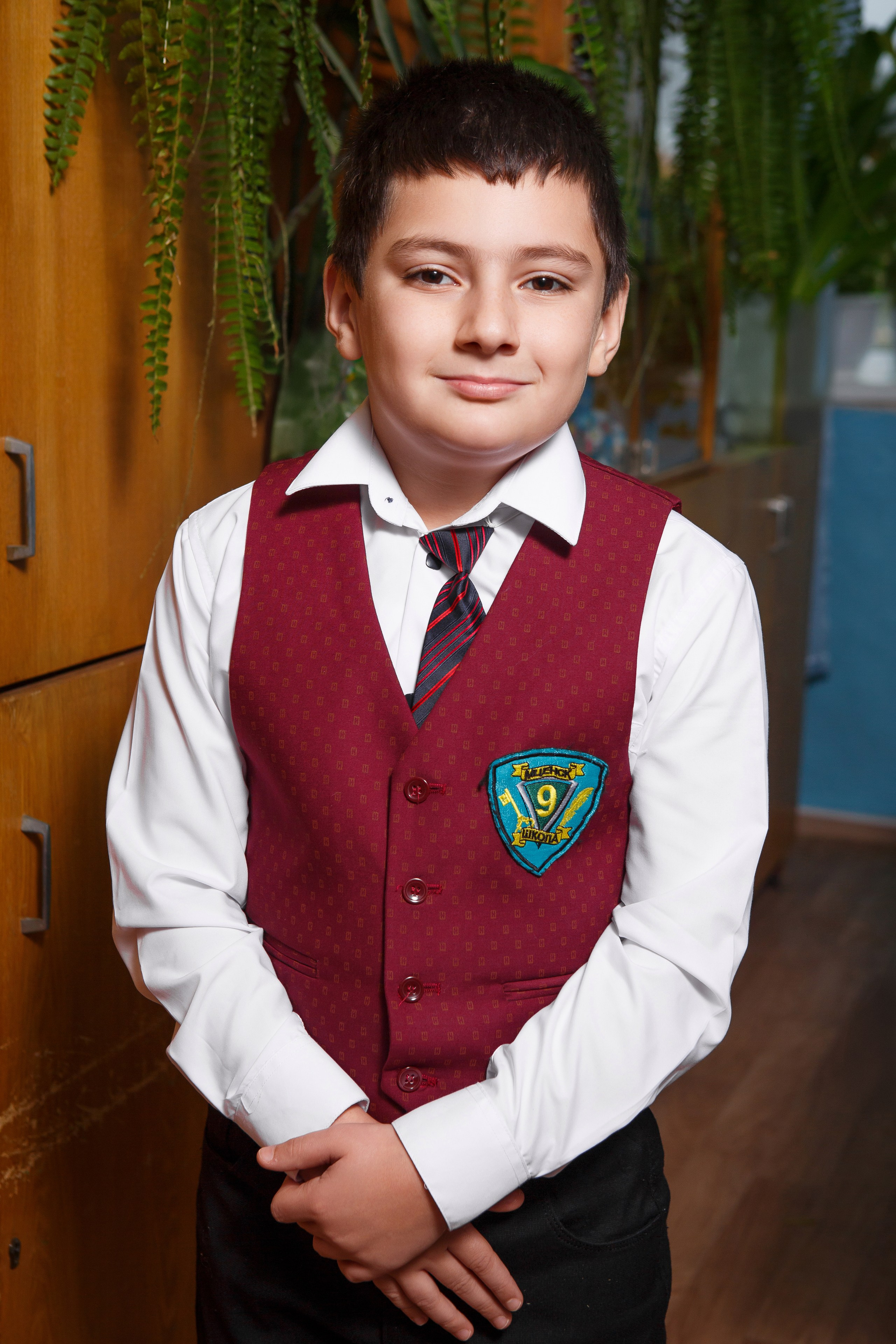 ПОРТРЕТНАЯ ФОТОСЕССИЯ В КЛАССЕ ДЛЯ 4 КЛАССА 9 ШКОЛА. ТВОЙ АЛЬБОМ / ТВОИ ПРАВИЛА