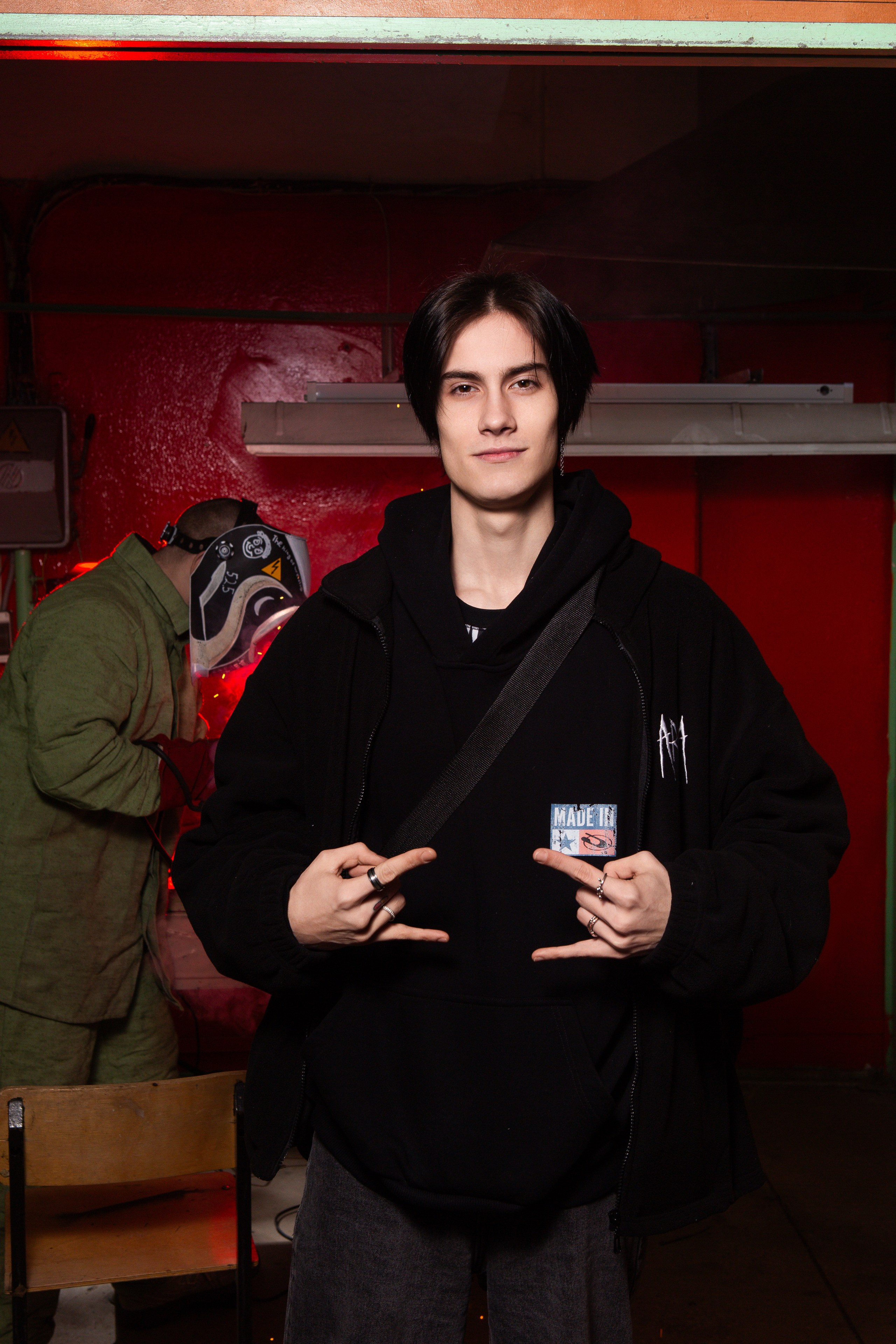 Портретная Фотосессия в Цеху для Выпускников Сварщиков | Твой Альбом Мценск. ТВОЙ АЛЬБОМ / ТВОИ ПРАВИЛА