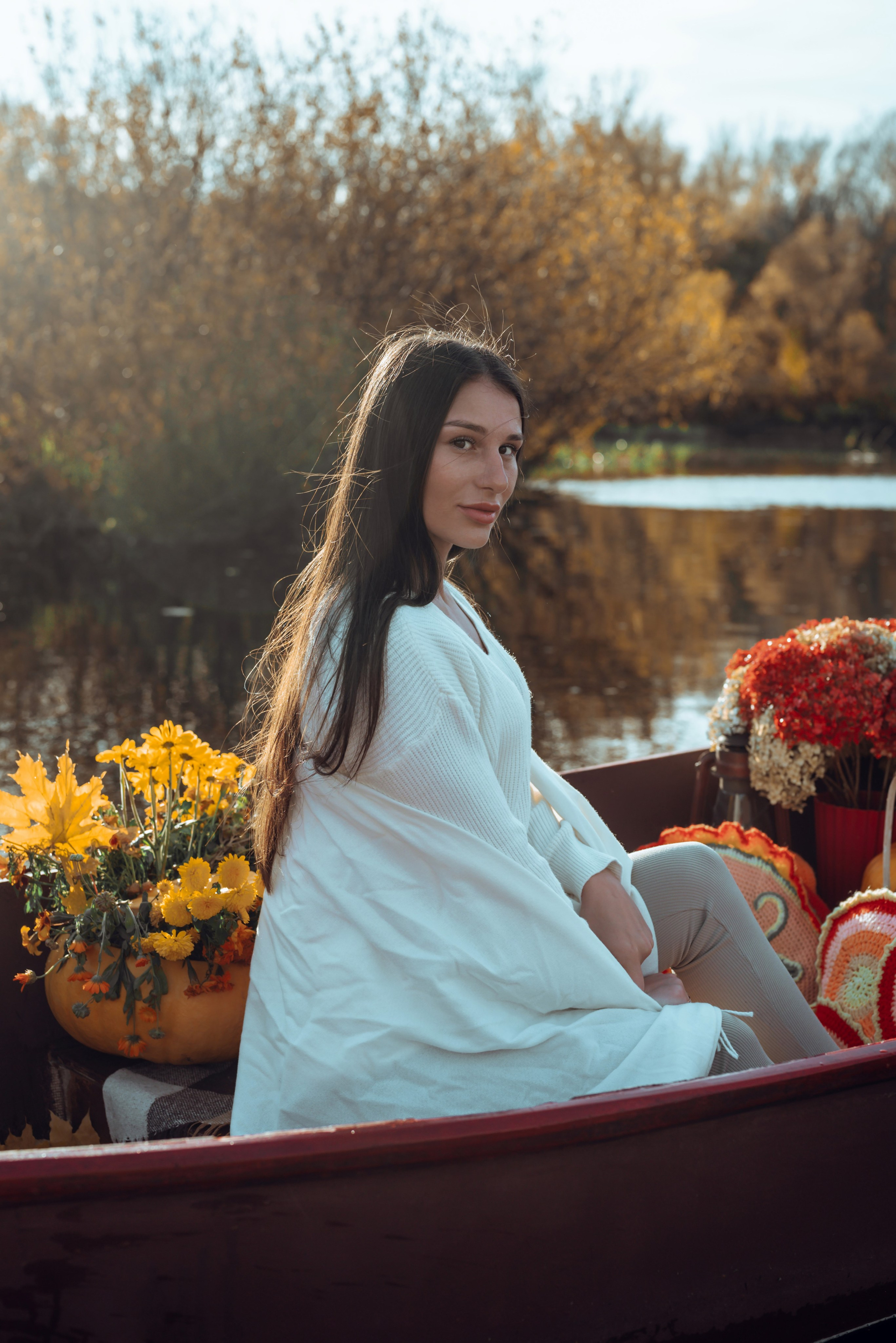 Фотопроект с осенней лодкой. Фотограф в городе Салават