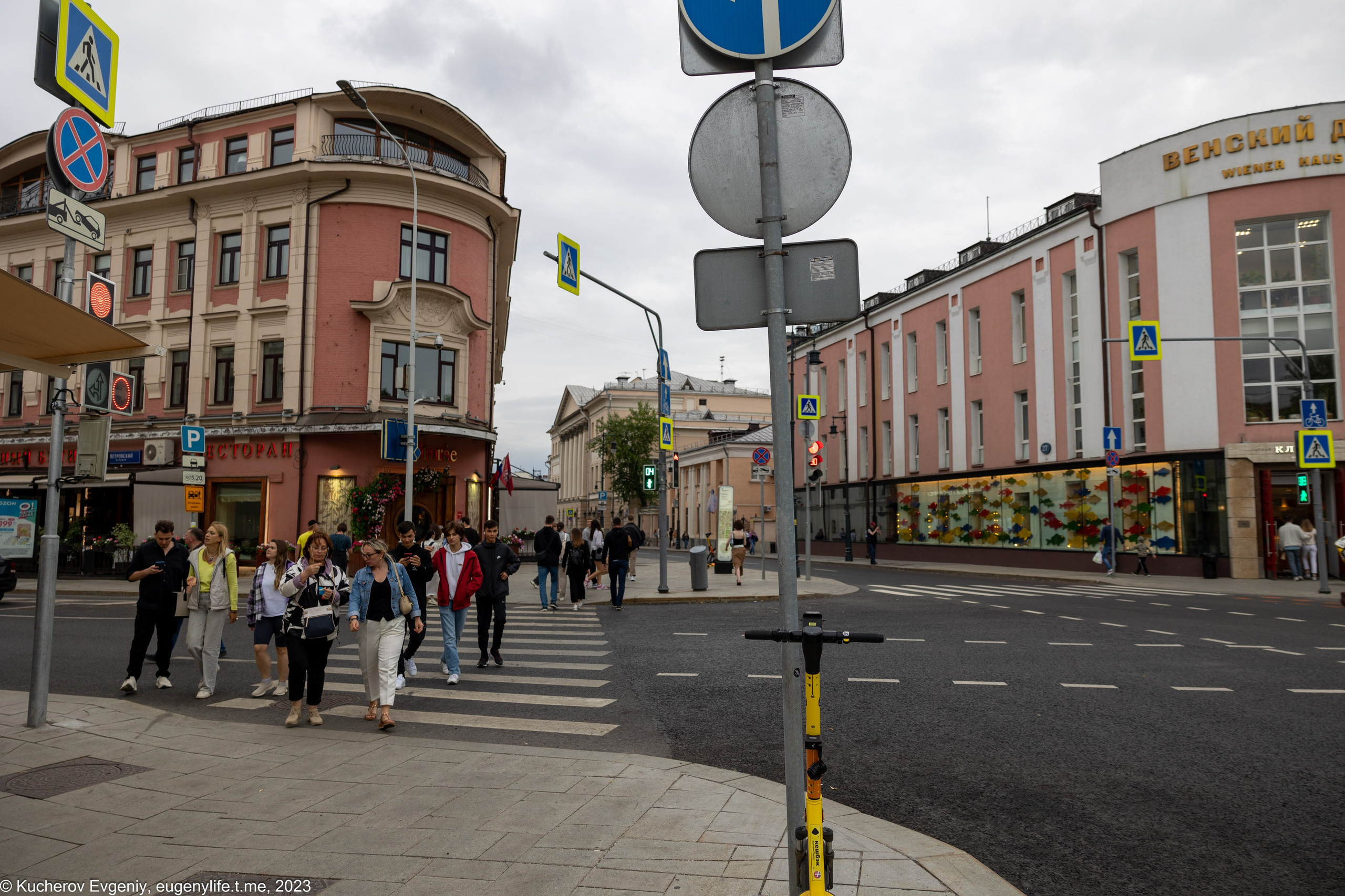 Светофоры и переходы. Кучеров Евгений. Фотограф