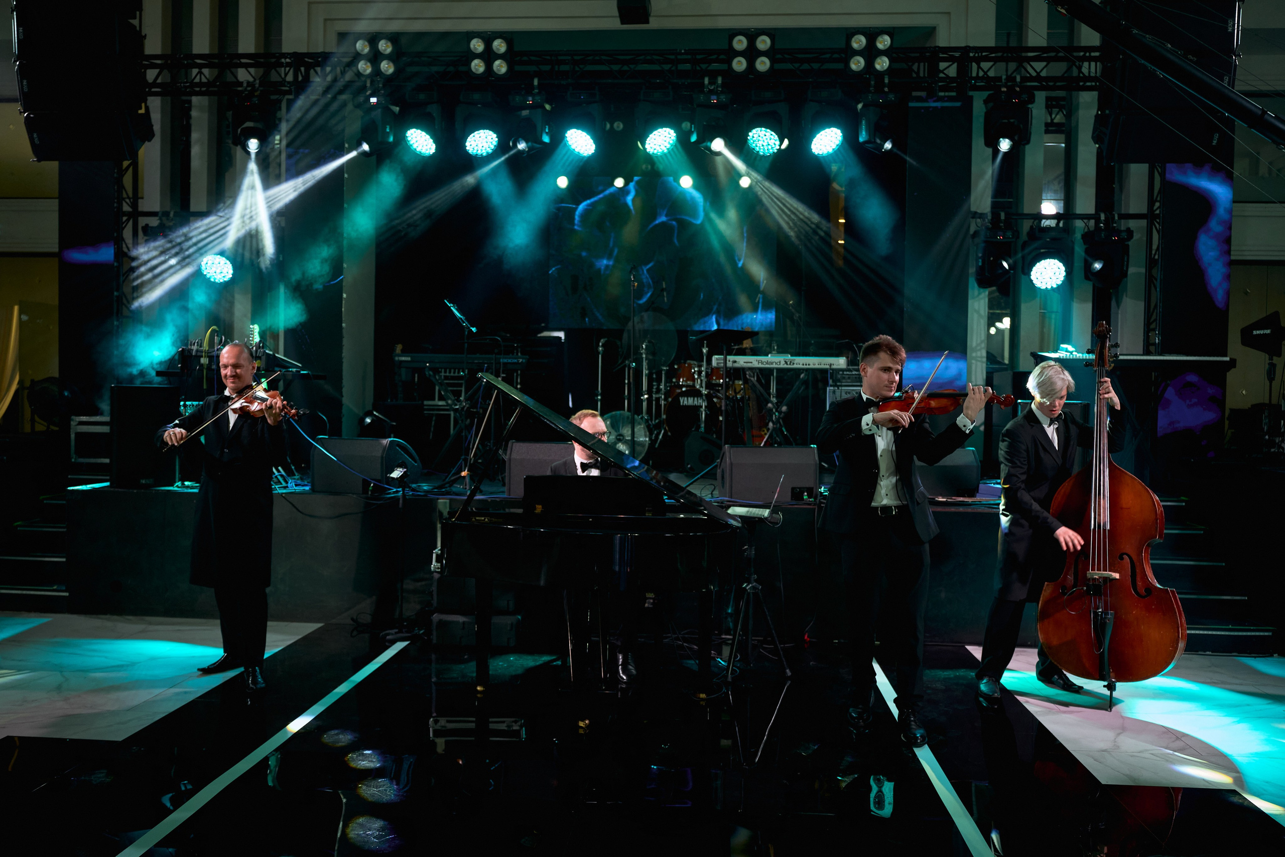 Красивое сватовство со звездами в Сид Холе в Пятигорске! ТВИНС СТУДИО. ТВИНС СТУДИО — лучшие свадебные фотографы и видеографы в Краснодаре