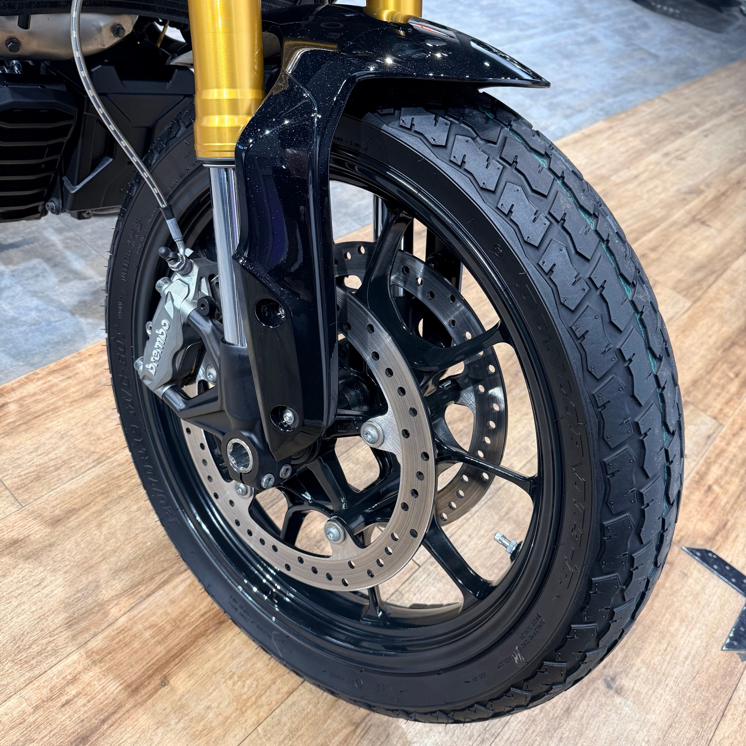 Купить 2021 Indian FTR Carbon Race Replica — подробнее на сайте. Hello Davidson, Москва. Только хорошие мотоциклы…