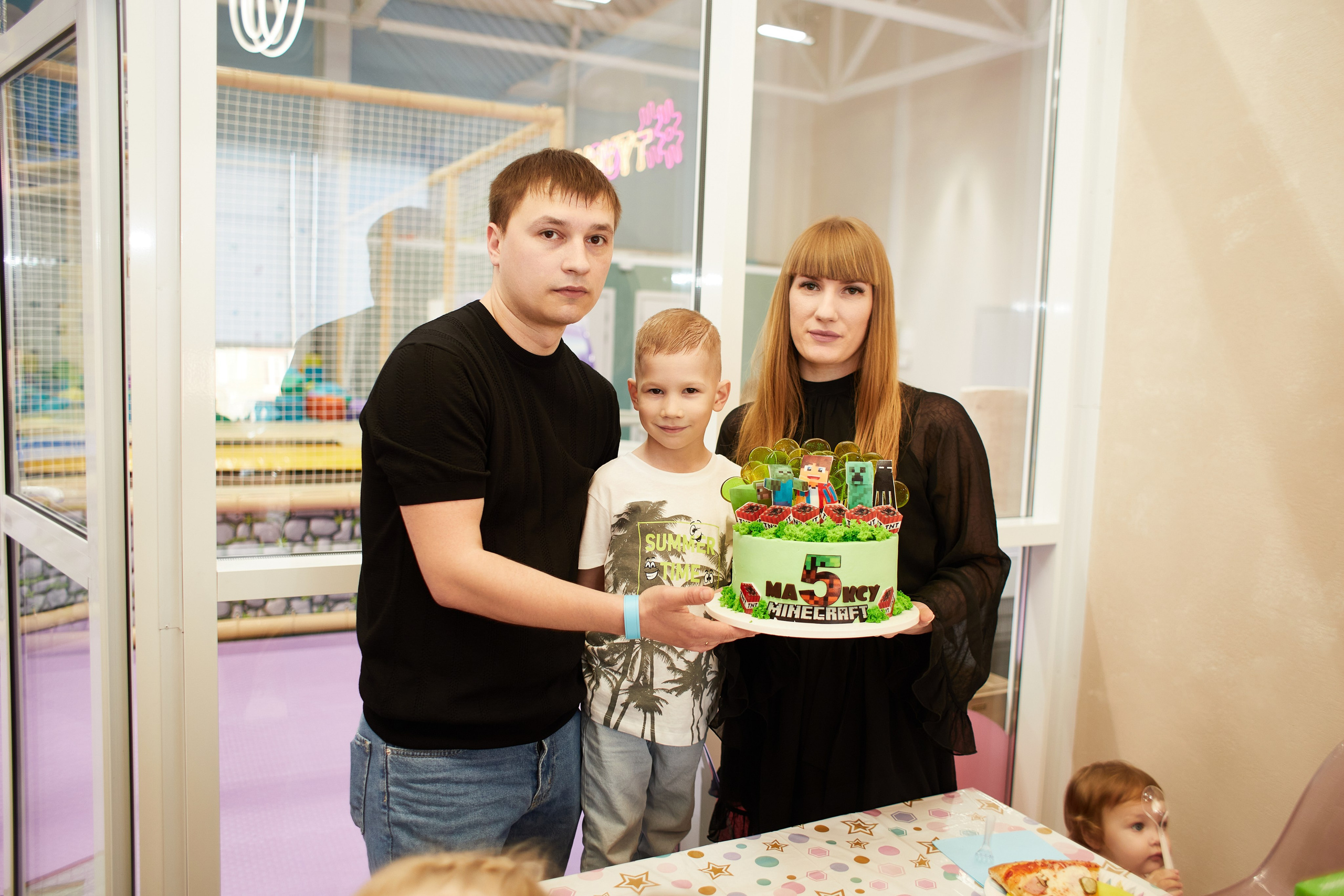 Фотосессия ДР в Детских комнатах. Фотограф MarinaFotoda