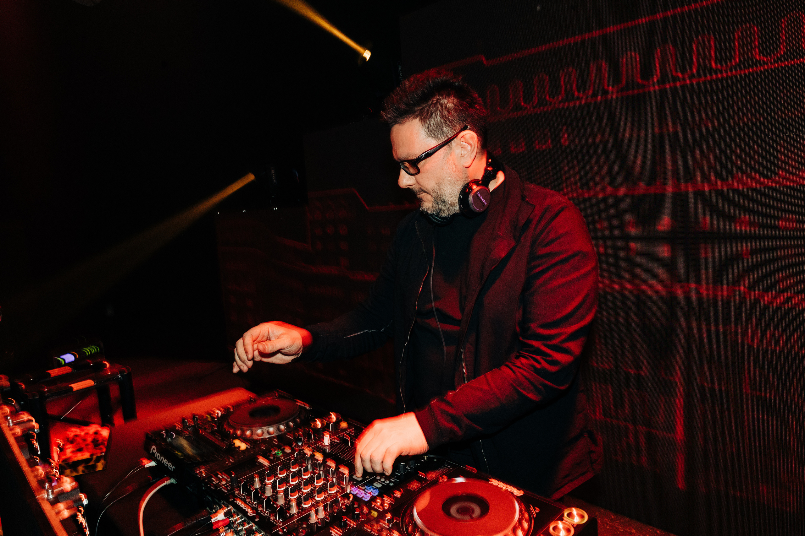 Night Бухарест. Свадебный и семейный фотограф в Краснодаре Роман Моско