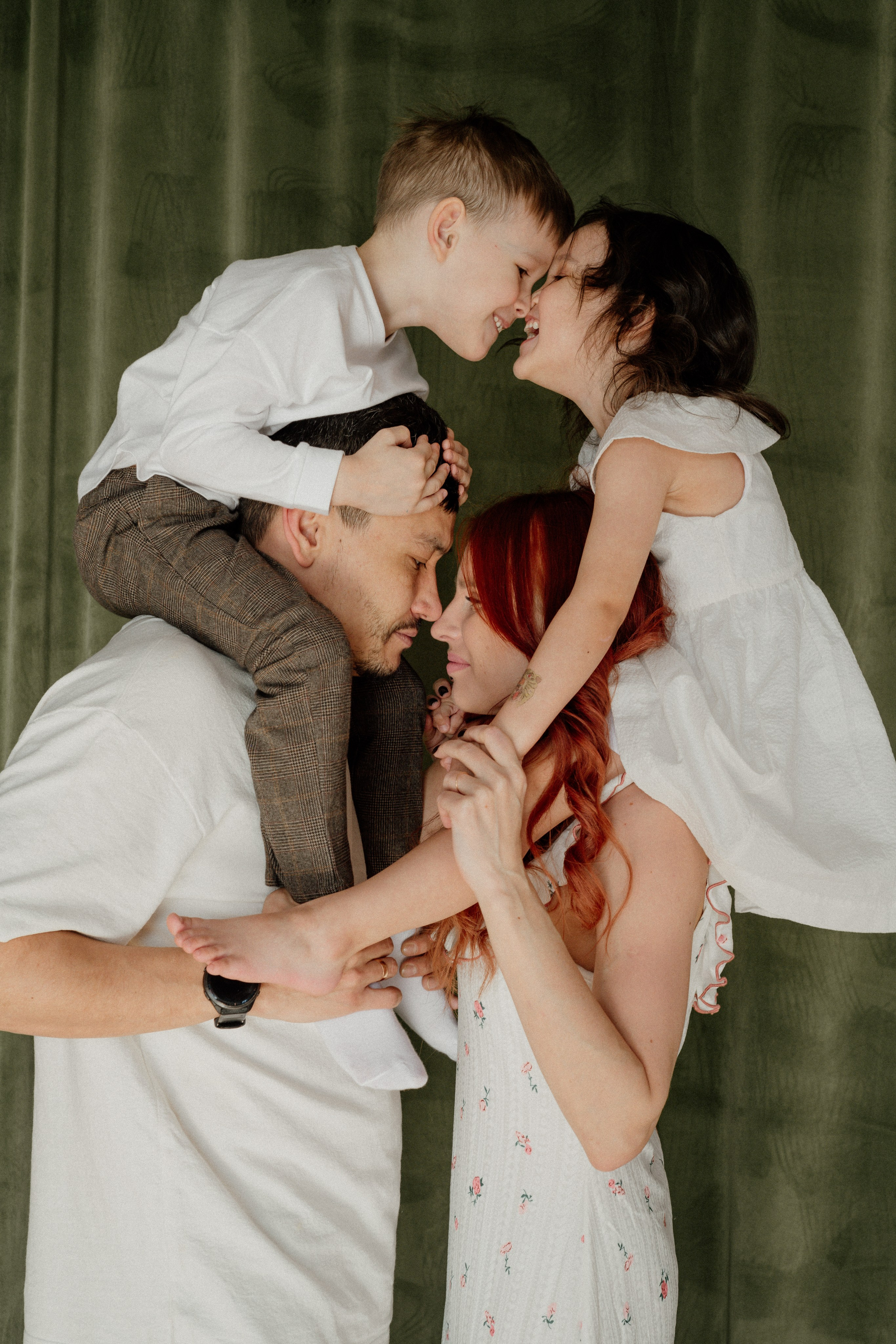 Семья Сунгатуллиных. Фотограф Алёна Евграфова