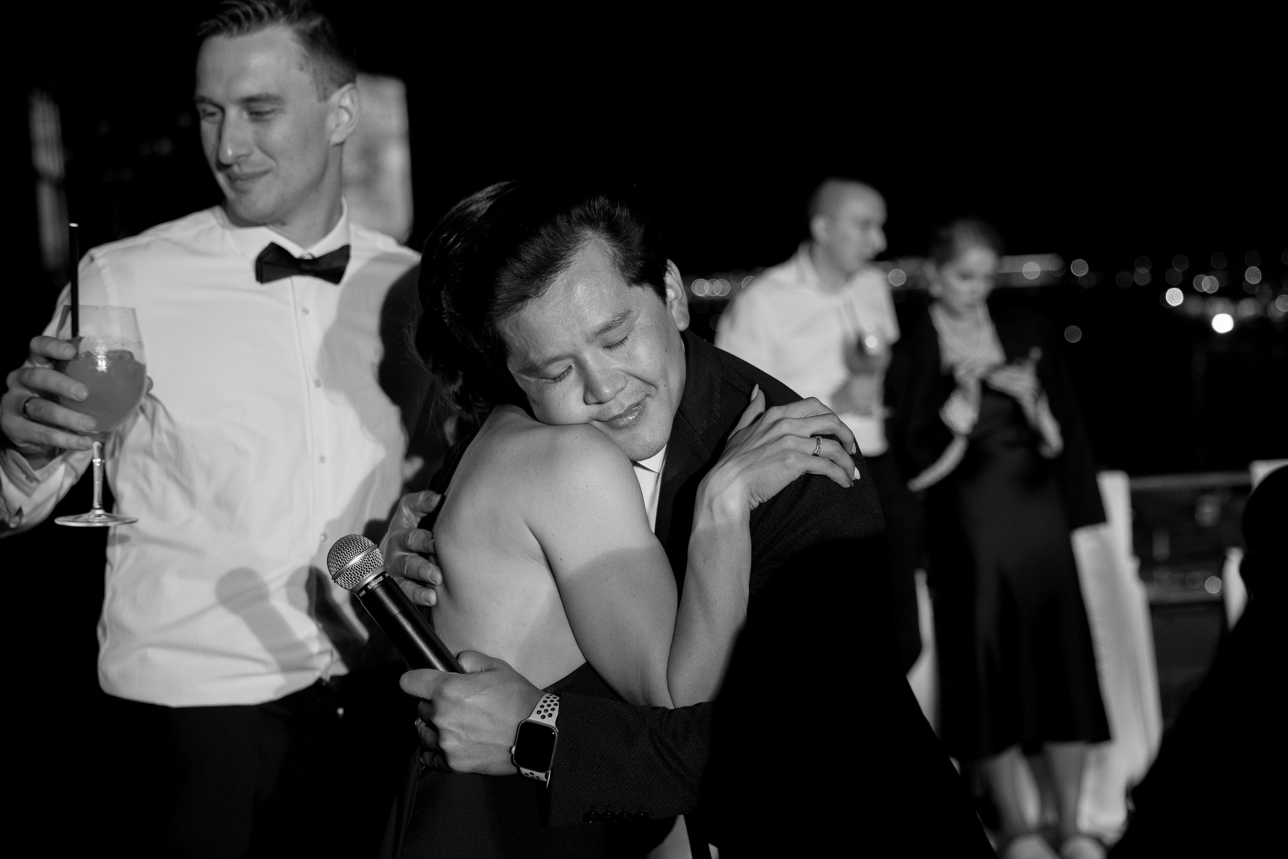 Влюбиться можно в красоту, но полюбить — лишь можно душу. Maya Alieva Wedding Photographer in St.Petersburg