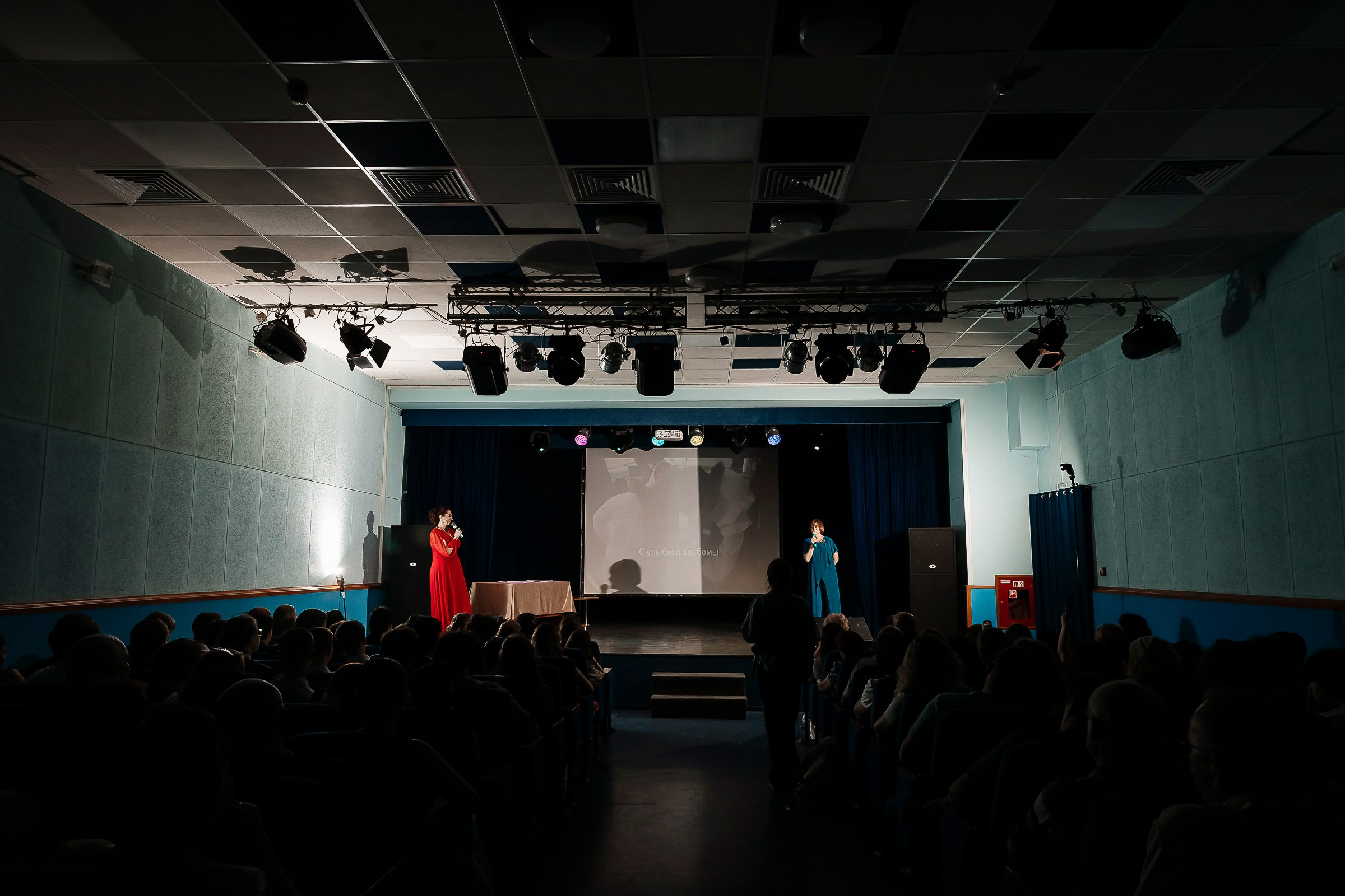 Выпускной СОШ № 15 Электросталь. Семейный и свадебный фотограф в Москве Леванова Александра