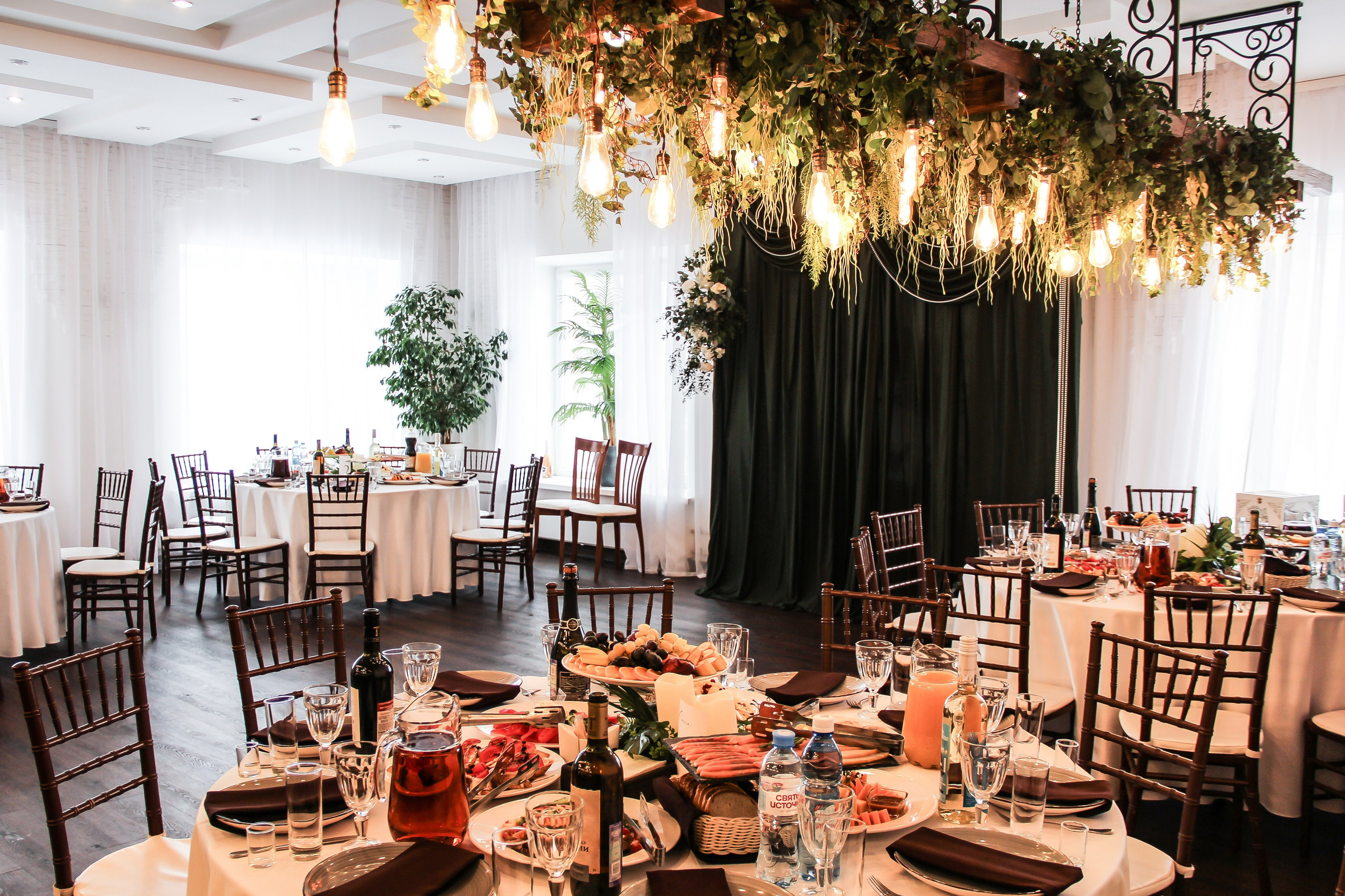 Свадебная история Олеси и Дмитрия. Семейный фотодуэт Ирина и Николай Власьевы. Фотосессии в Новосибирске