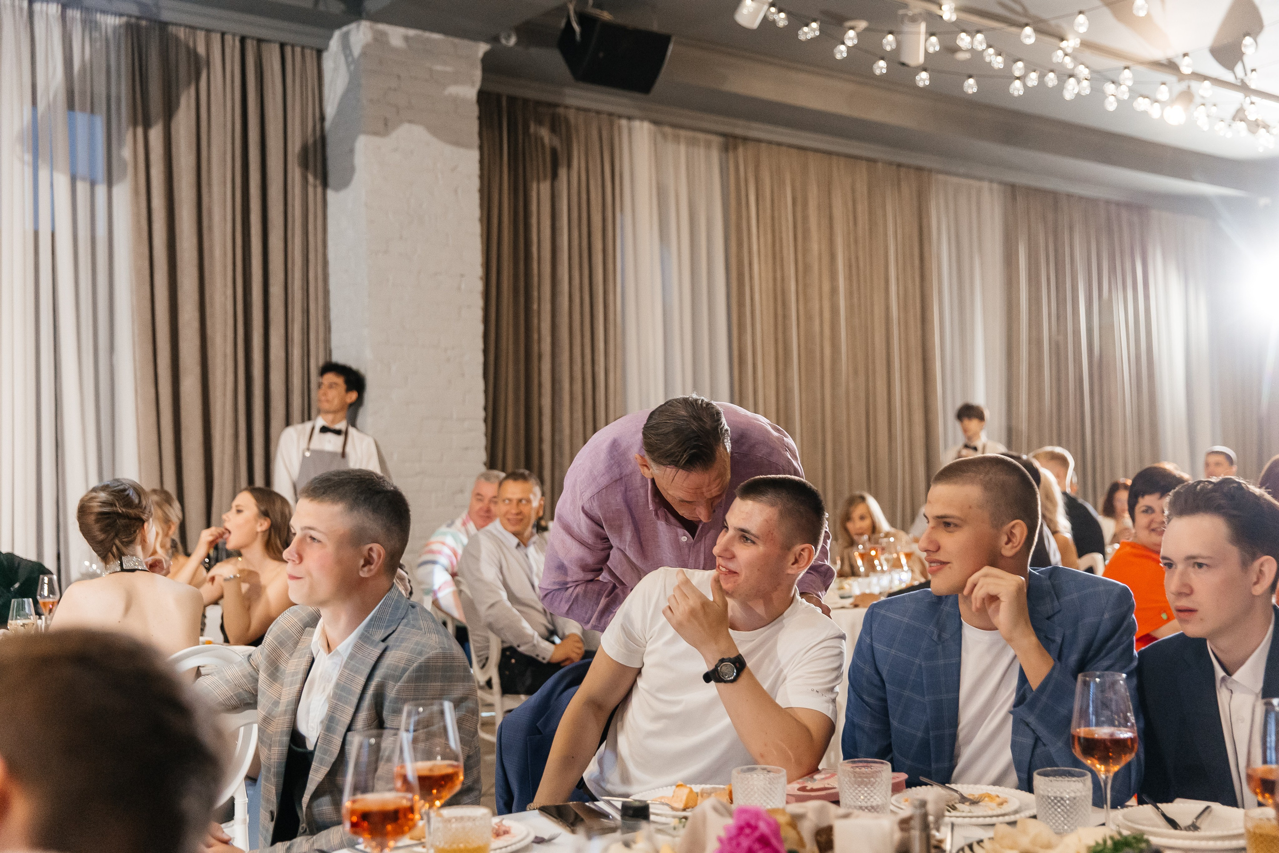 2023-06-23 Выпускной МБОУ СОШ № 10. Фотограф в Красноярске