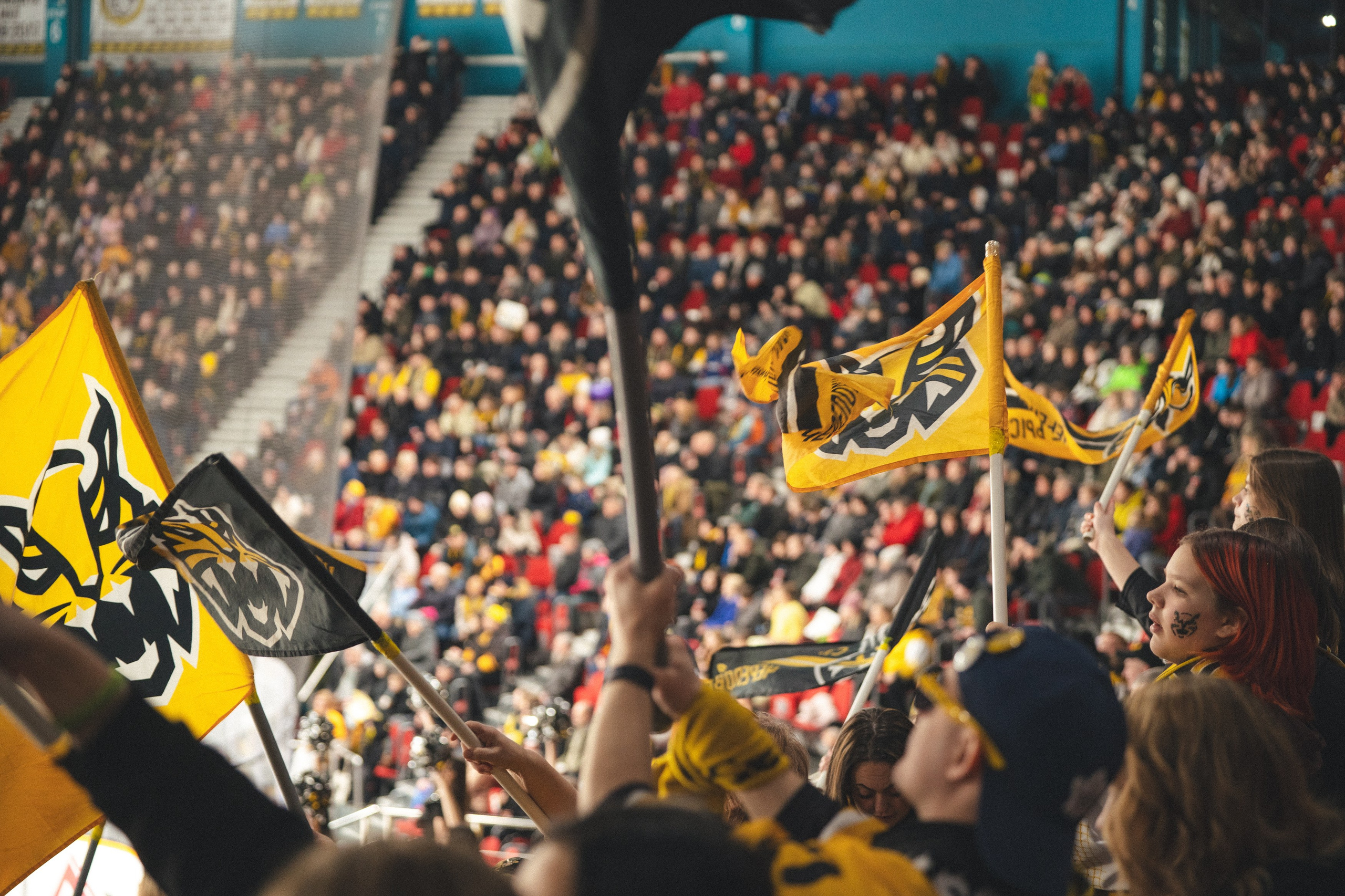 КХЛ Северсталь — Спартак. Zekons. Фото, видео, нейросети