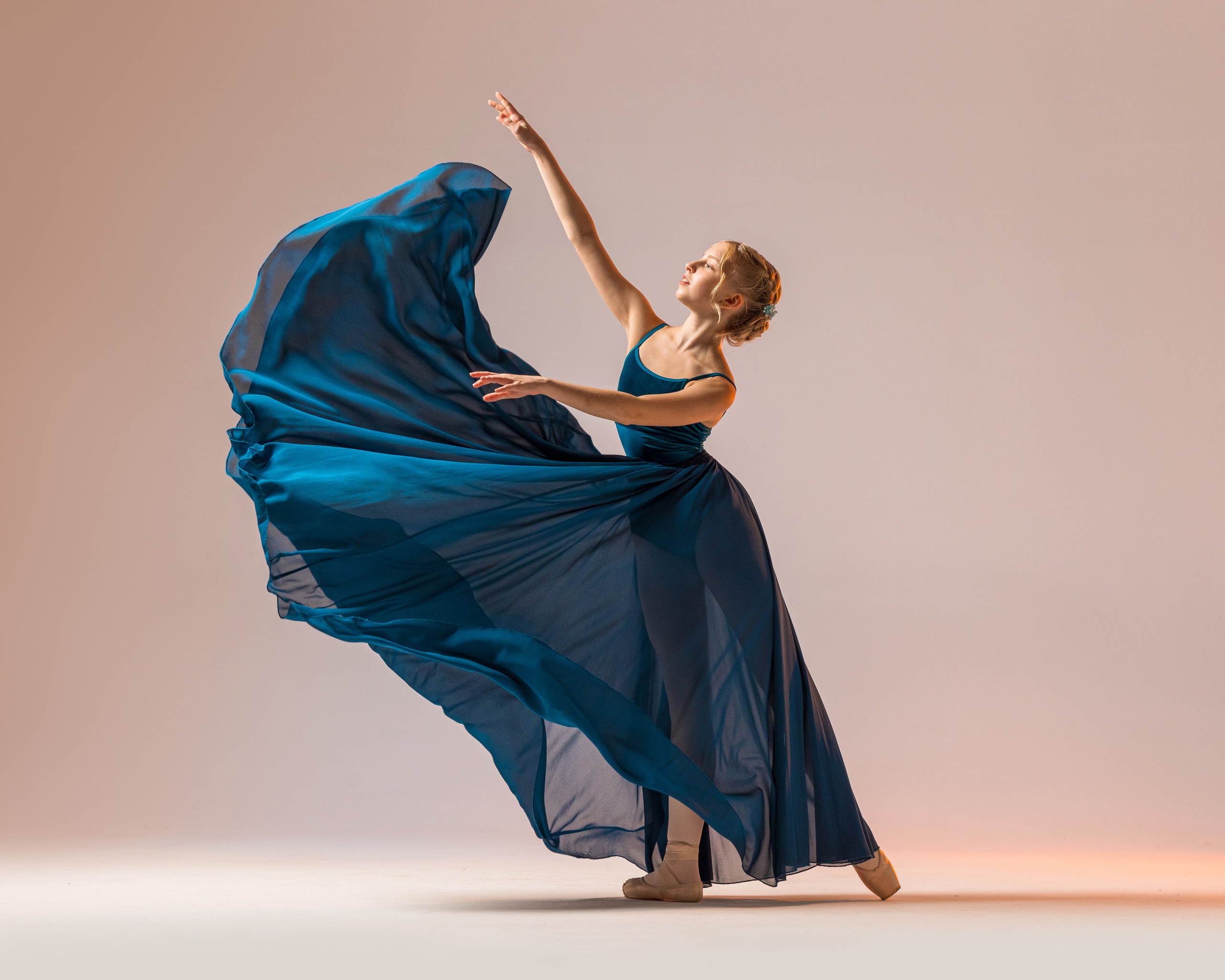 Изумрудная воздушная юбка напрокат бесплатно. Балетный фотограф Алина Ханько — Душа Балета