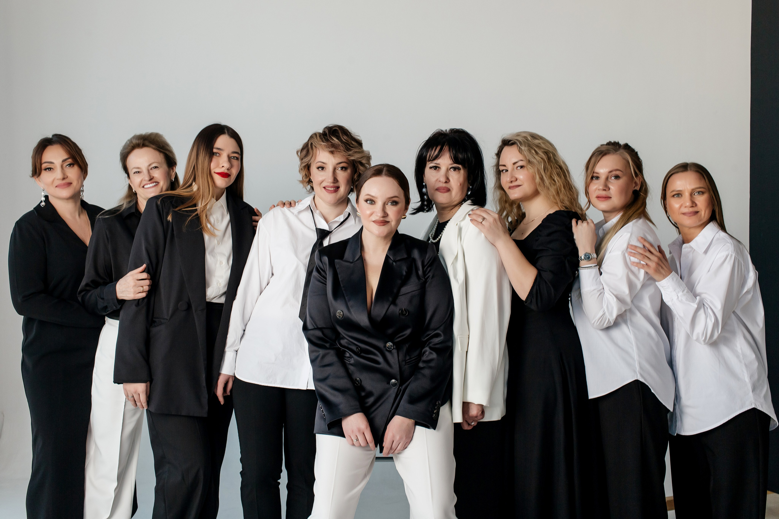 Девочки NL с 8 марта. Женский фотограф в Оренбурге Ирина Заводчикова