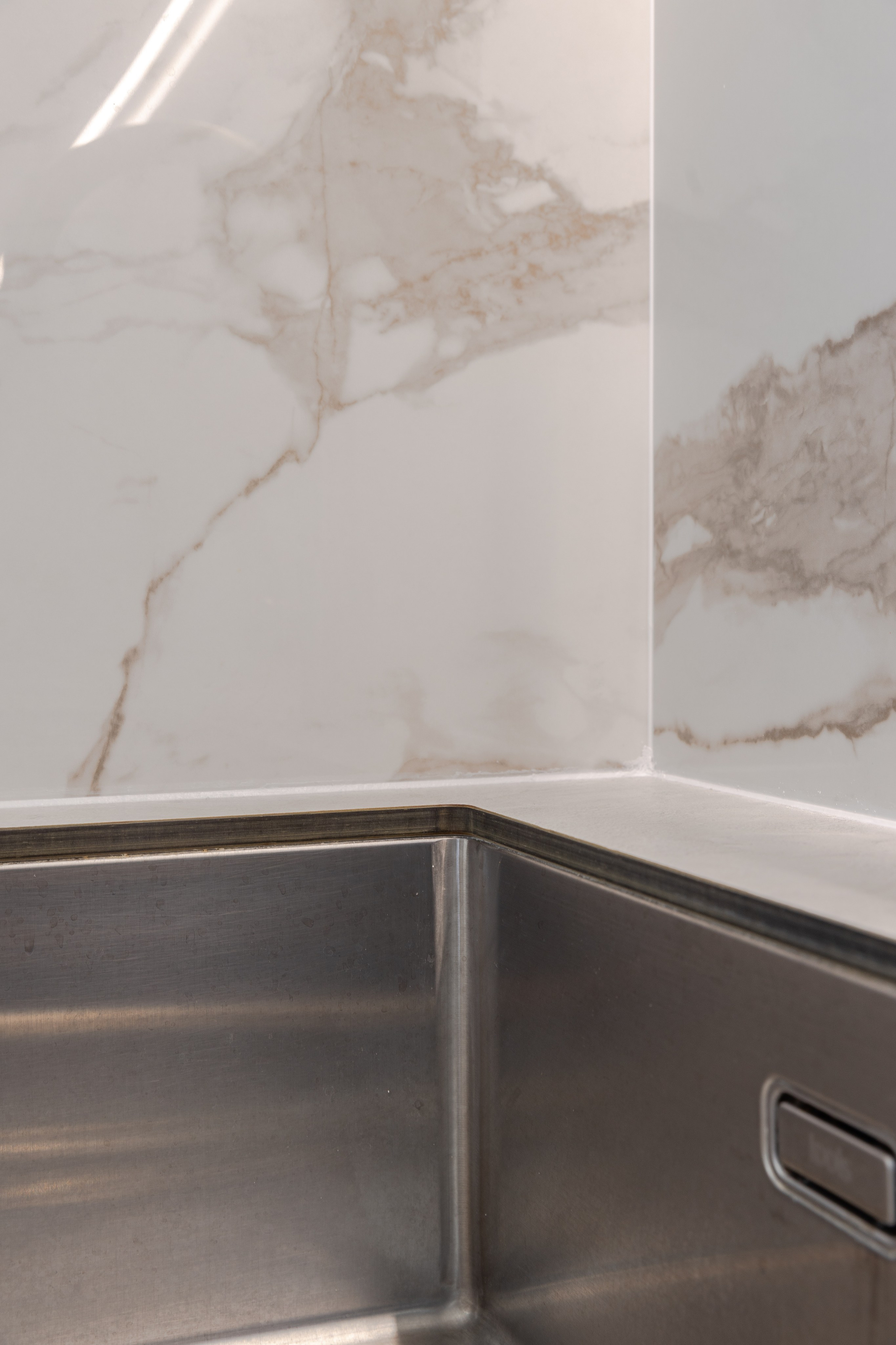 Северный Парк | Кухня | ГР-5743. ГУДРУМ — Мебель на заказ в Томске | Кухни | Шкафы | Стулья и Столы